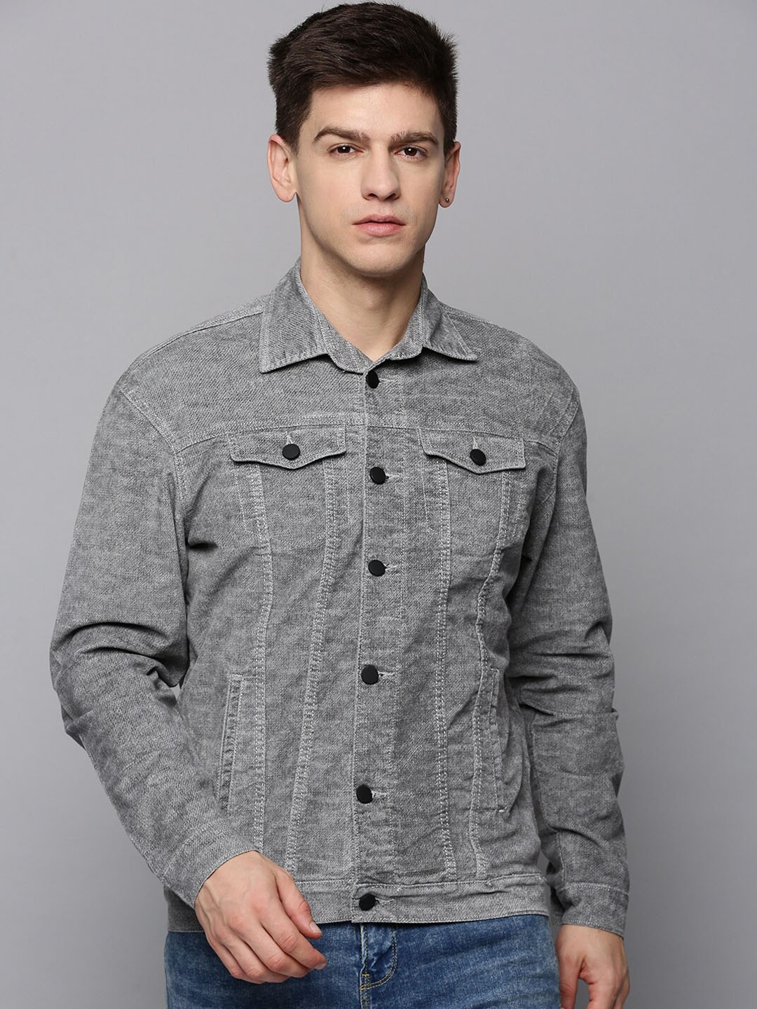 

SHOWOFF Men Spread Collar Corduroy Denim Jacket, Grey