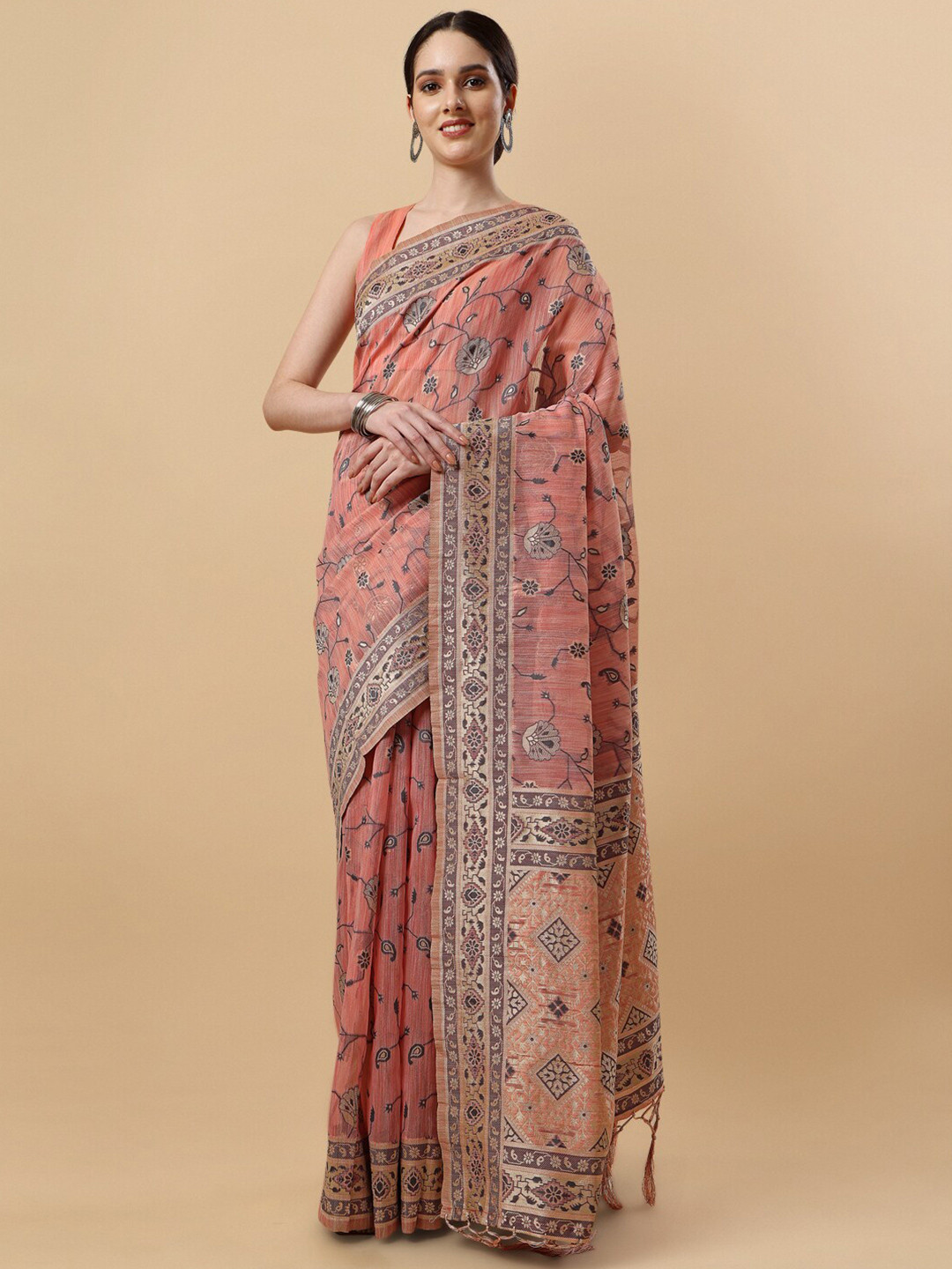 

Inddus Woven Design Zari Saree, Pink