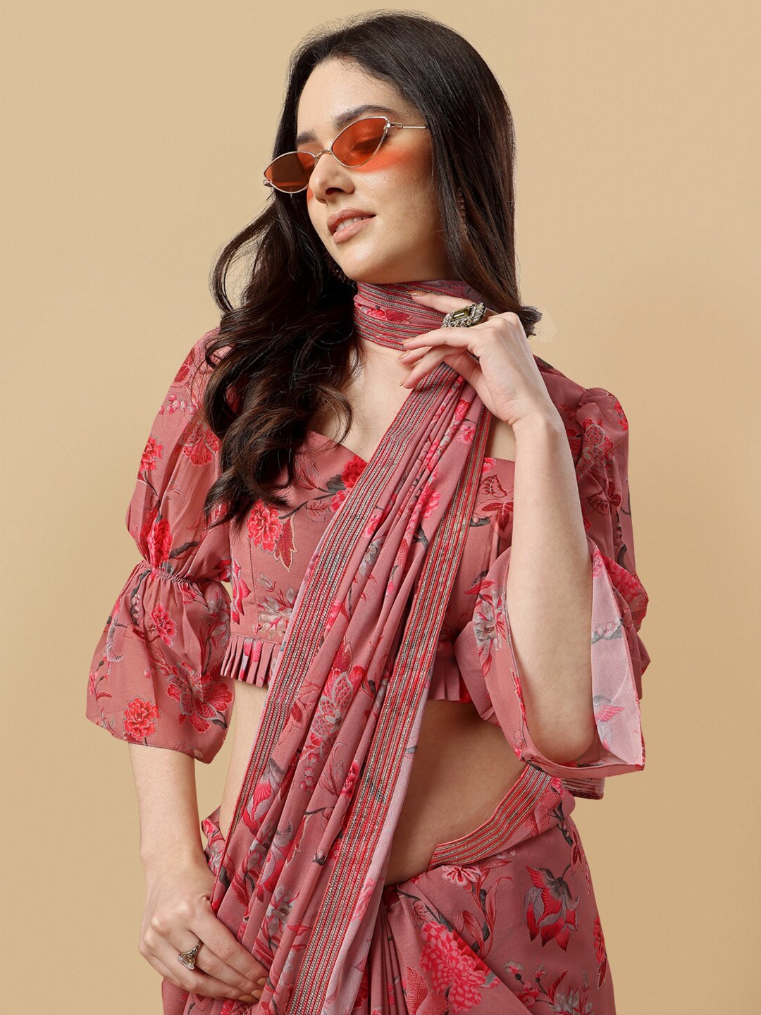 

Sangria Floral Digital Printed Pure Georgette Saree, Peach