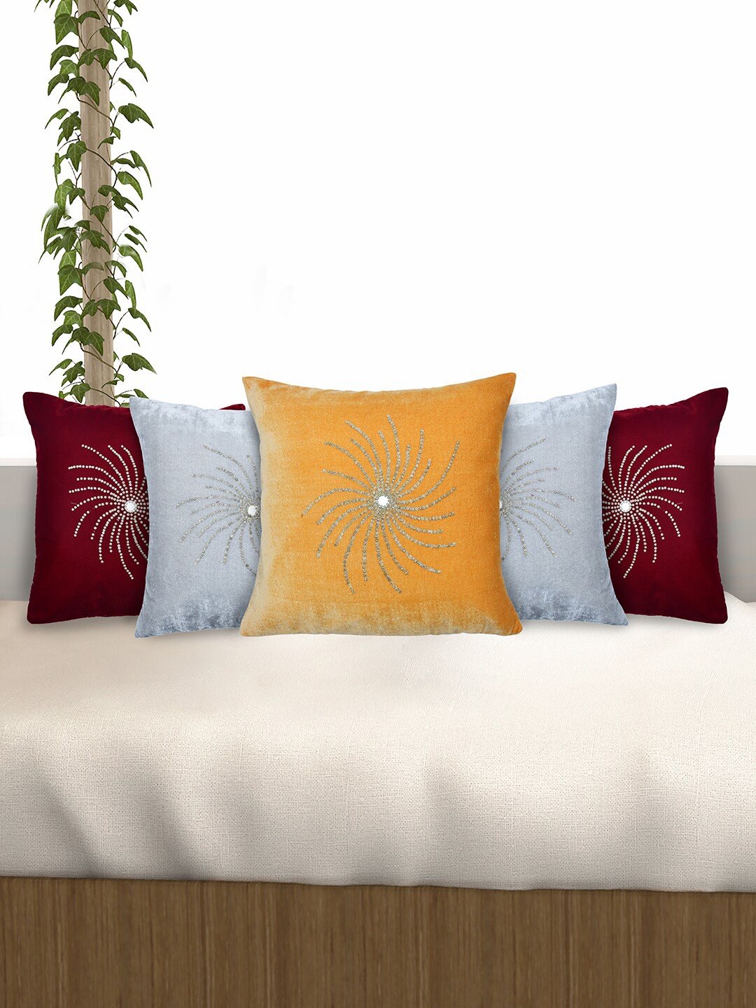 

Athome by Nilkamal Grey & Yellow Set of 5 Embellished Square Cushion Covers