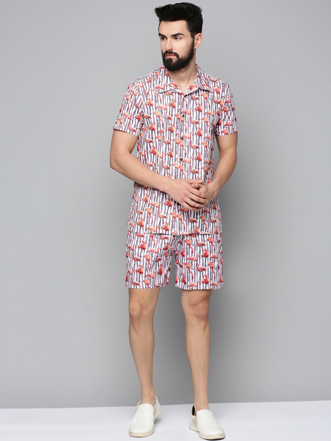 

SHOWOFF Men Conversational Printed Shirt with Shorts, White