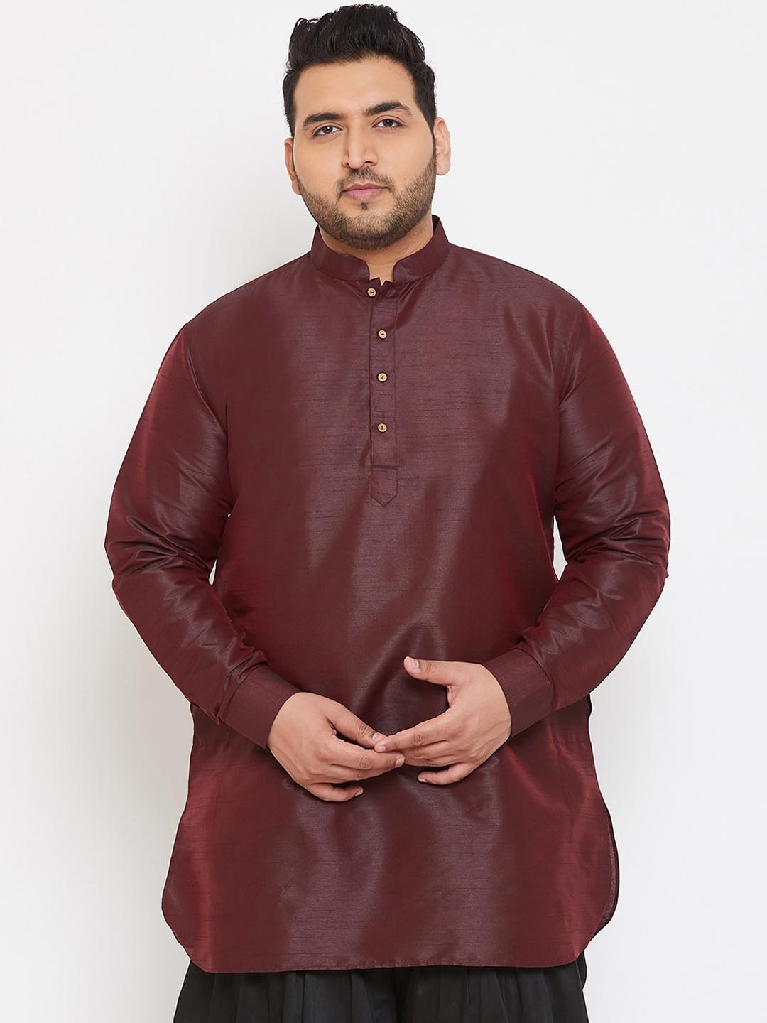 

VASTRAMAY PLUS Men Plus Size Mandarin Sleeve Kurta, Burgundy