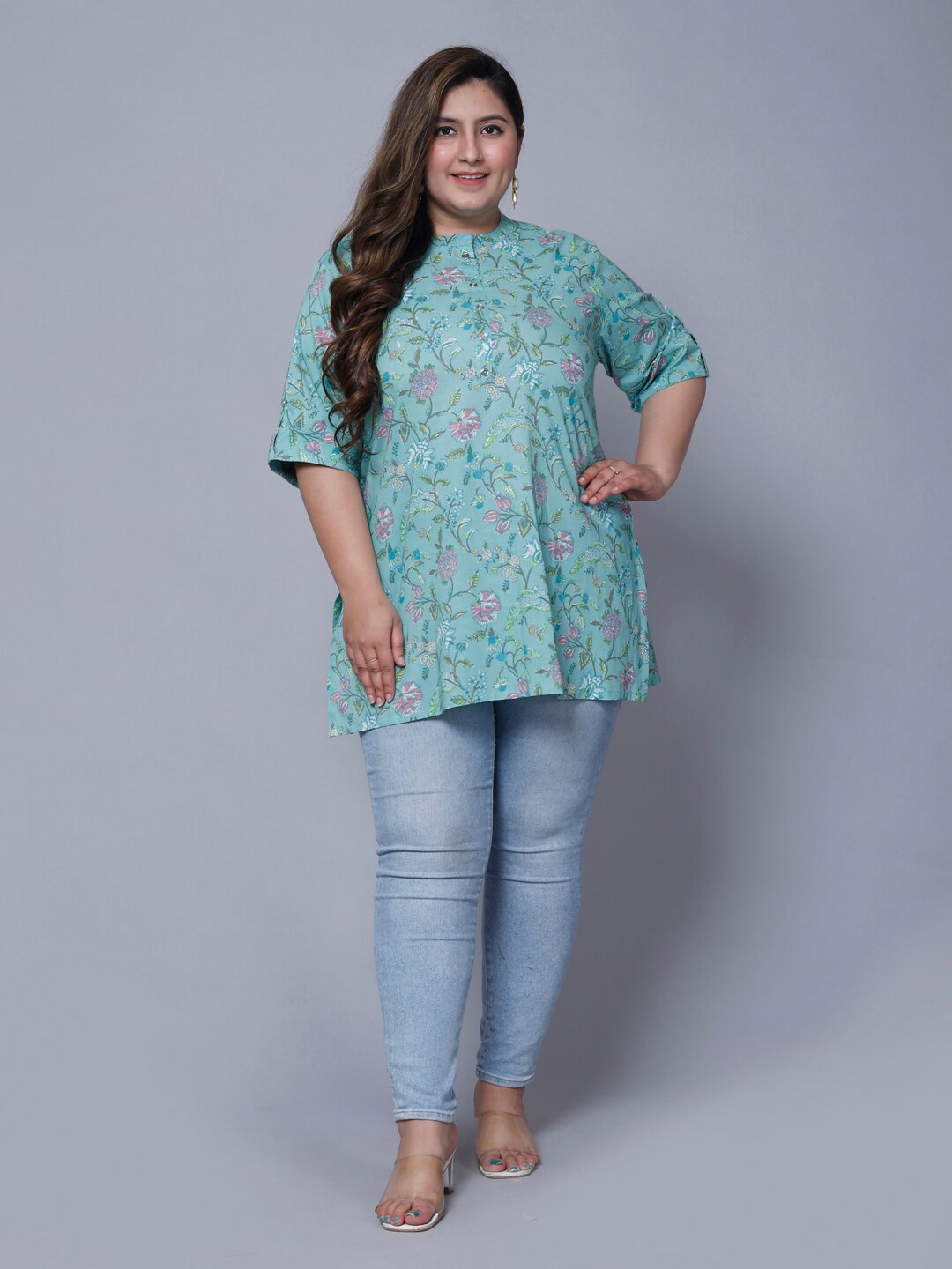 

Swasti Women Plus Size Ethnic Motifs Printed Pure Cotton Kurti, Sea green