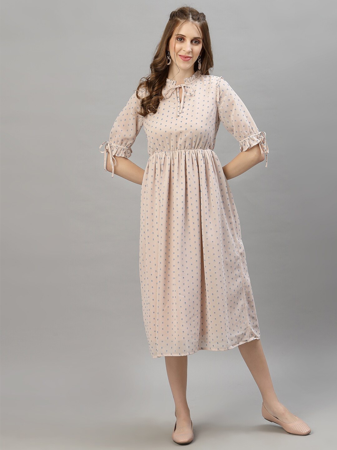 

HOUSE OF KKARMA Self Design Tie-Up Neck Midi Dress, Peach