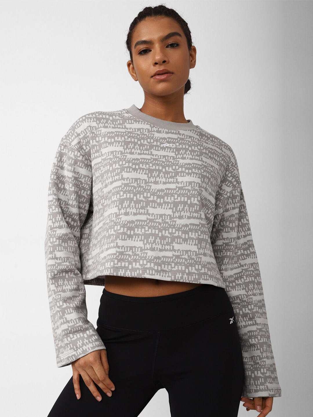 

Reebok Women Training Myt Printed Long Sleeve T-shirt, Grey
