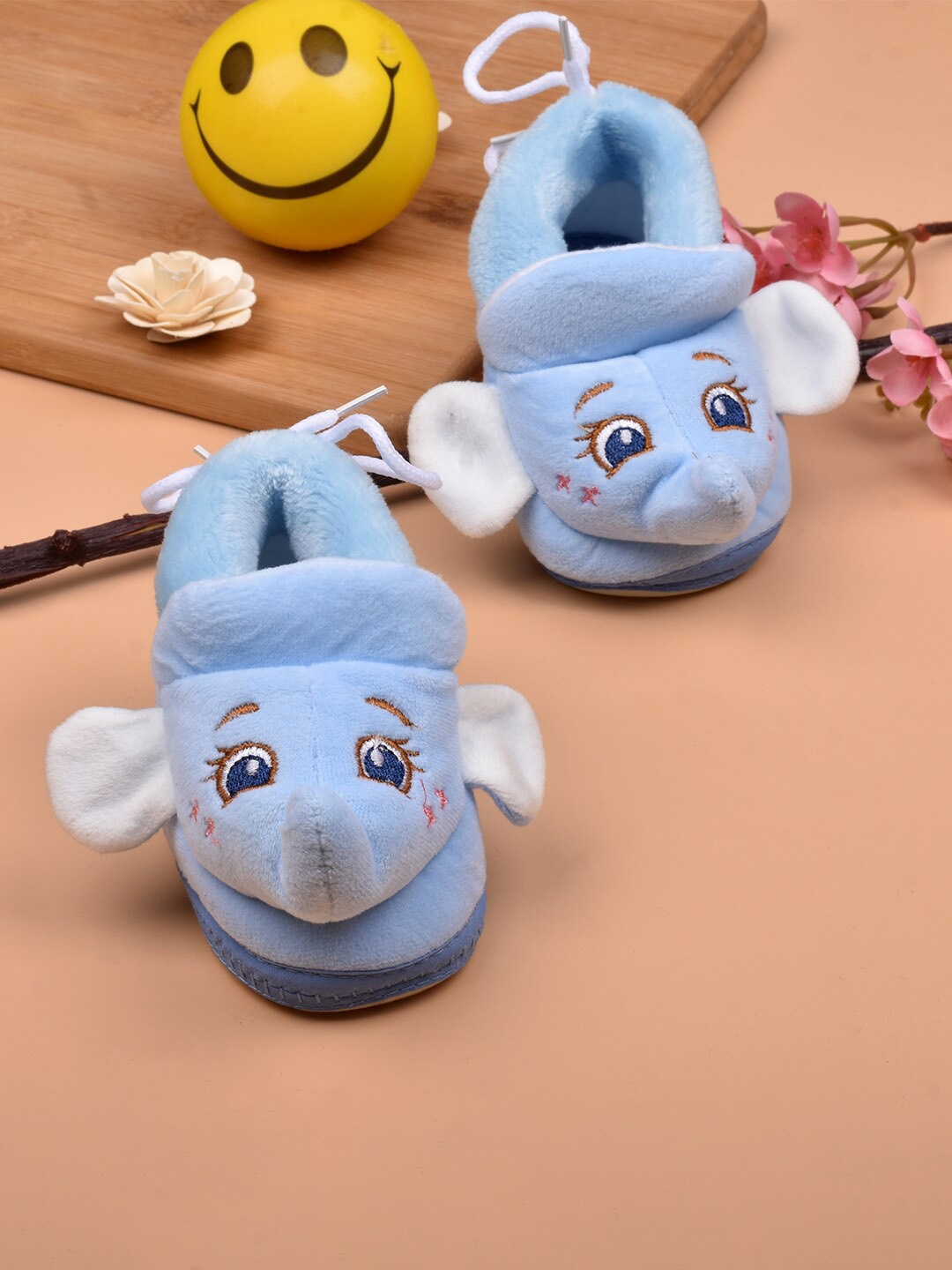 

FOOTPRINTS Infants Embroidered Velvet Booties, Blue