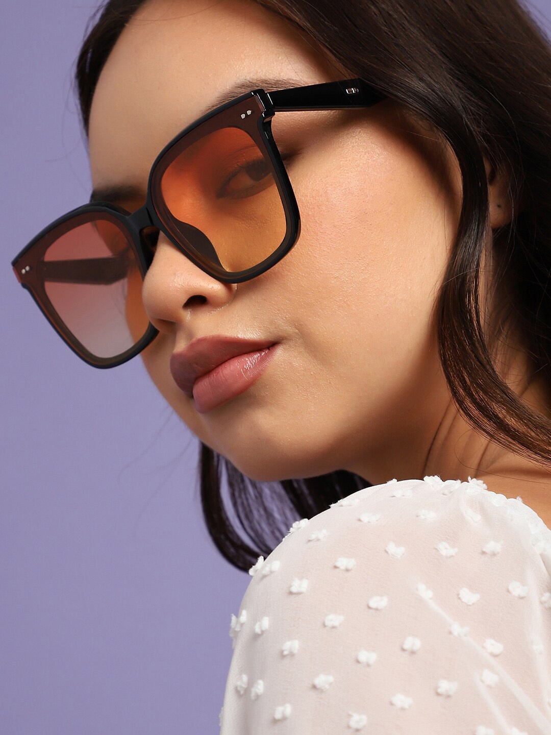 

HAUTE SAUCE by Campus Sutra Women Oversized Sunglasses with Polarised Lens, Black