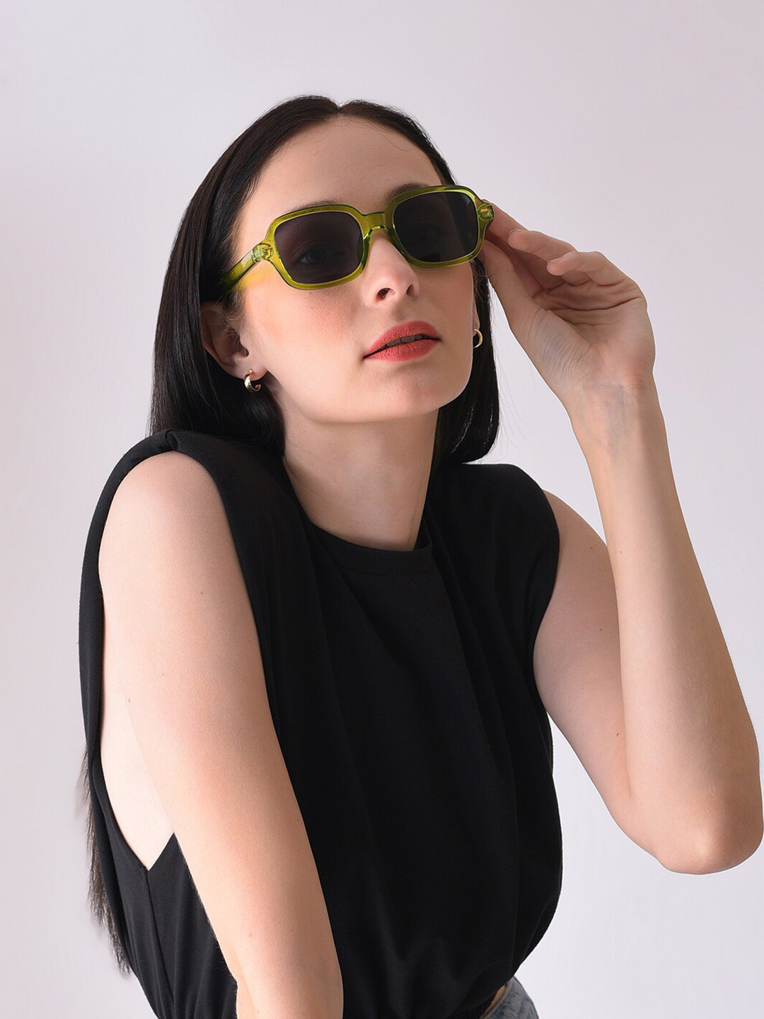 

HAUTE SAUCE by Campus Sutra Women Oval Sunglasses with UV Protected Lens SUM23_HSSG1161, Green