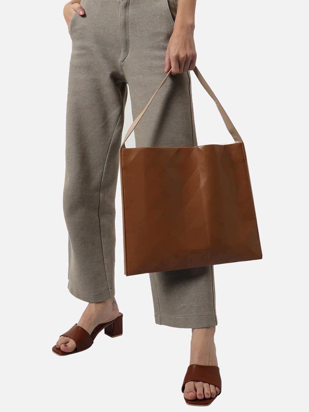 HAUTE SAUCE by Campus Sutra Shopper Tote Bag, Brown