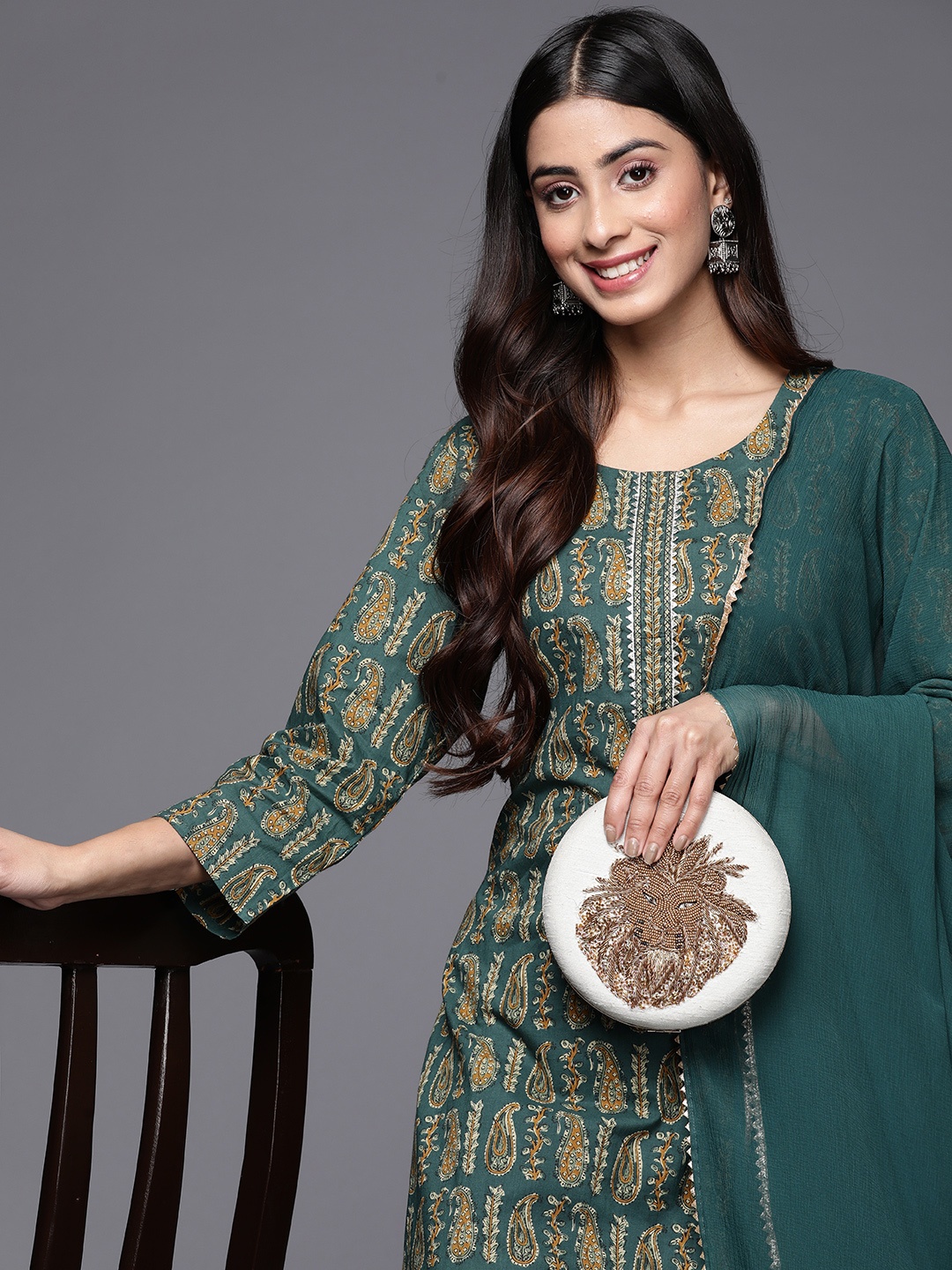 

Varanga Women Paisley Printed Gotta Patti Pure Cotton Kurta With Trousers & With Dupatta, Green
