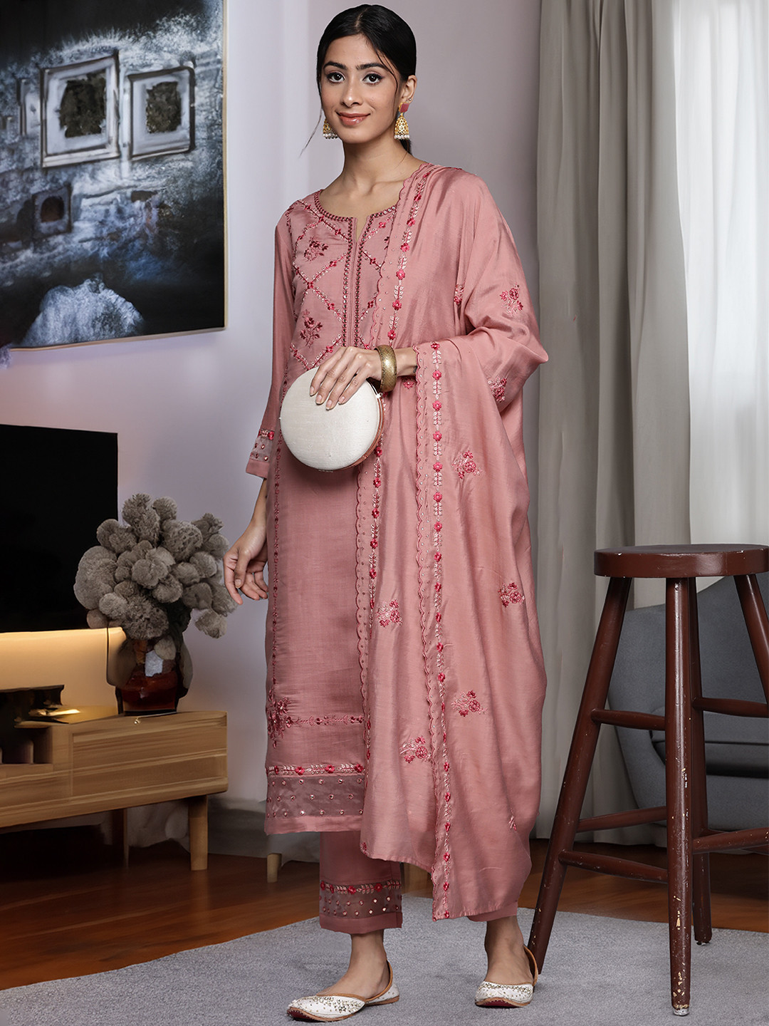 

Varanga Women Floral Embroidered Mirror Work Kurta With Trousers & Dupatta, Mauve