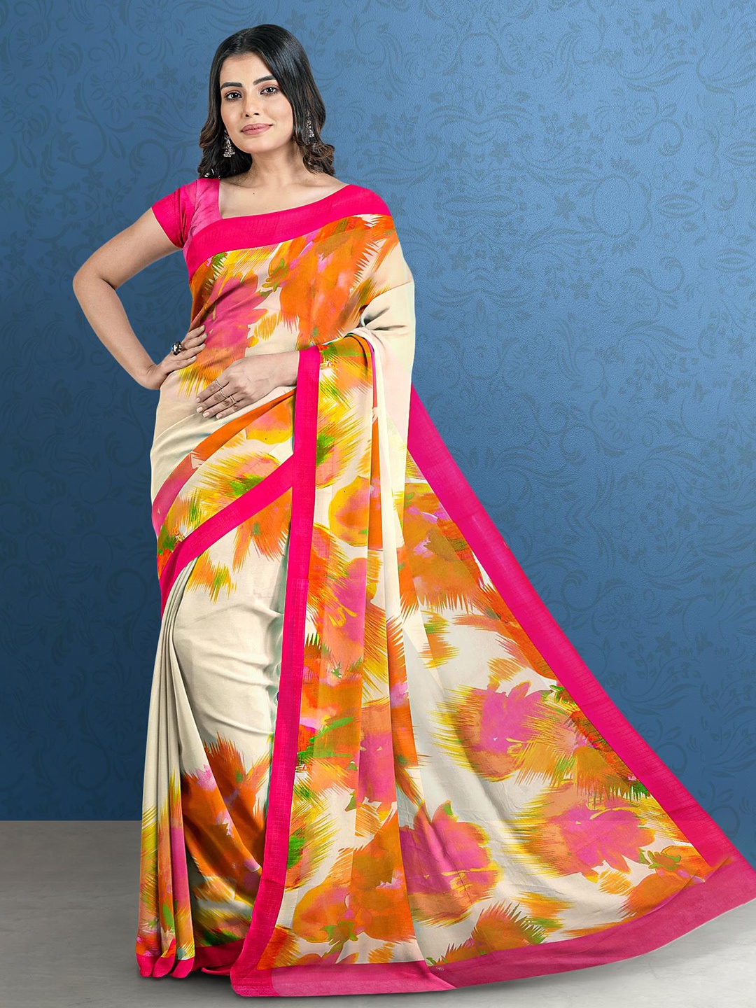 

Kalamandir Floral Printed Saree, Cream