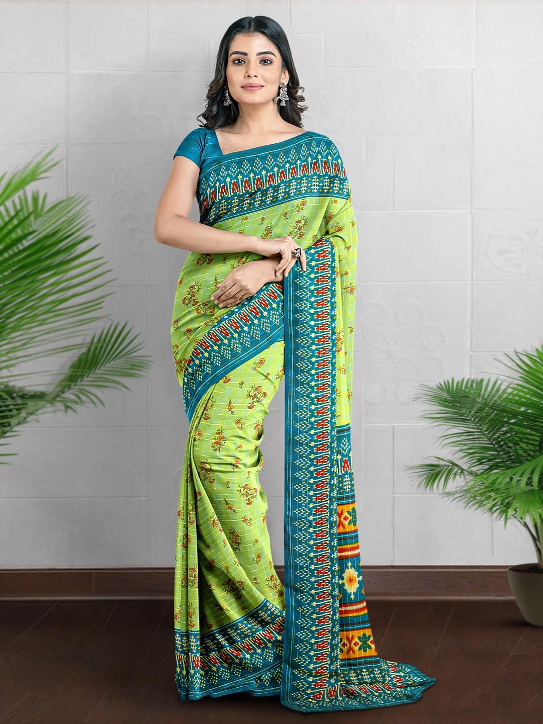 

Kalamandir Floral Printed Saree, Green