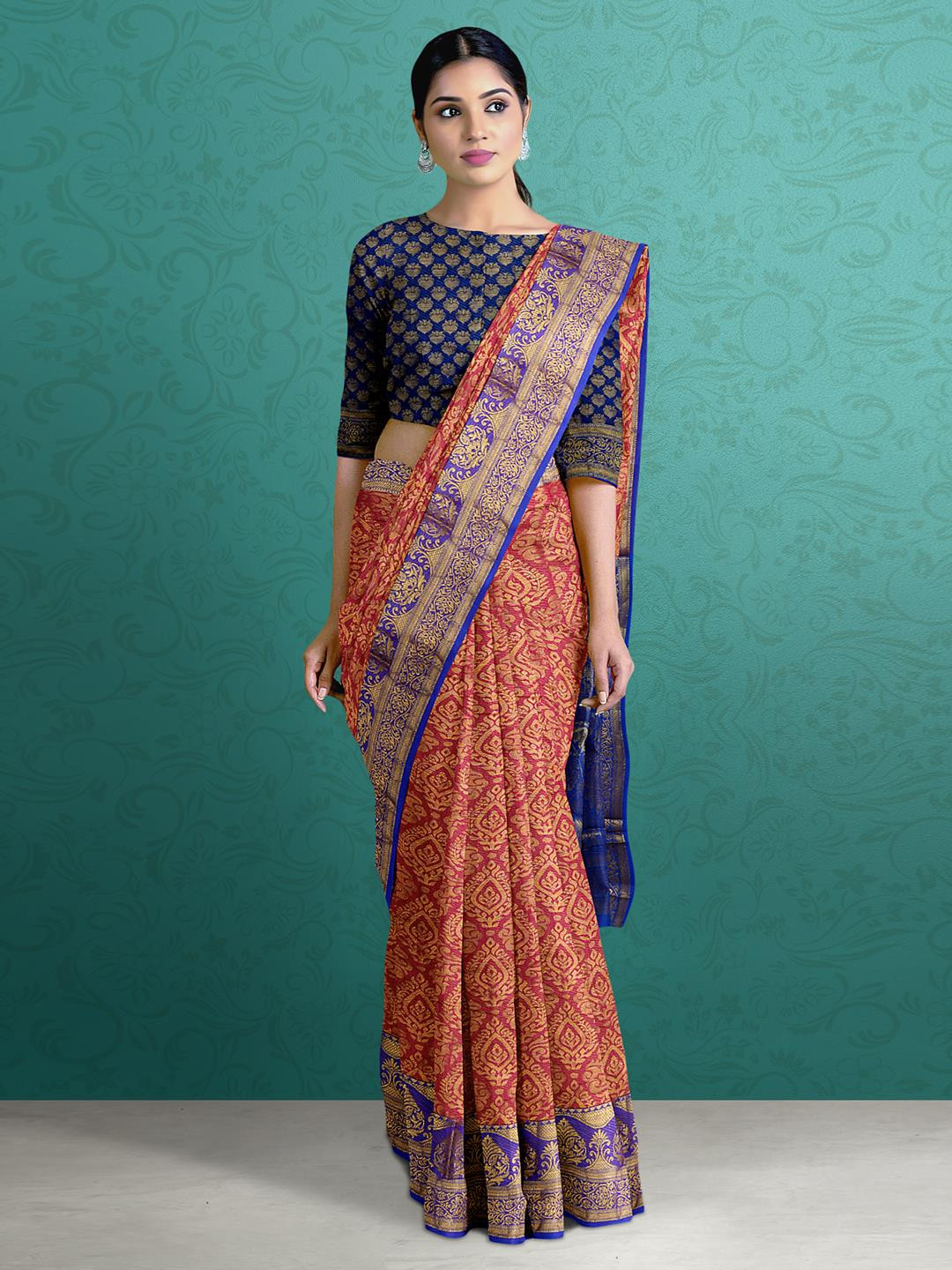 

Kalamandir Woven Design Zari Saree, Pink