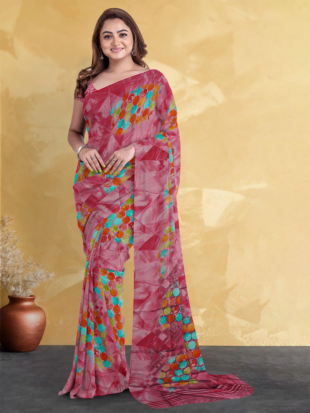 

Kalamandir Polka dots Printed Saree, Magenta