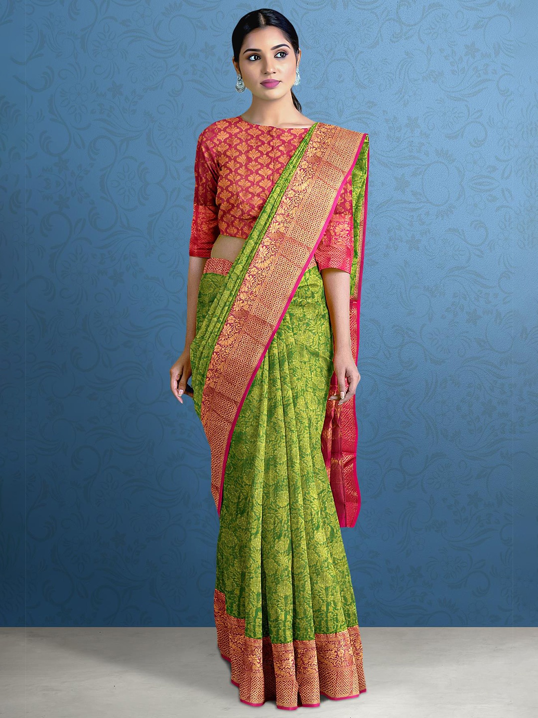 

Kalamandir Woven Design Zari Saree, Green