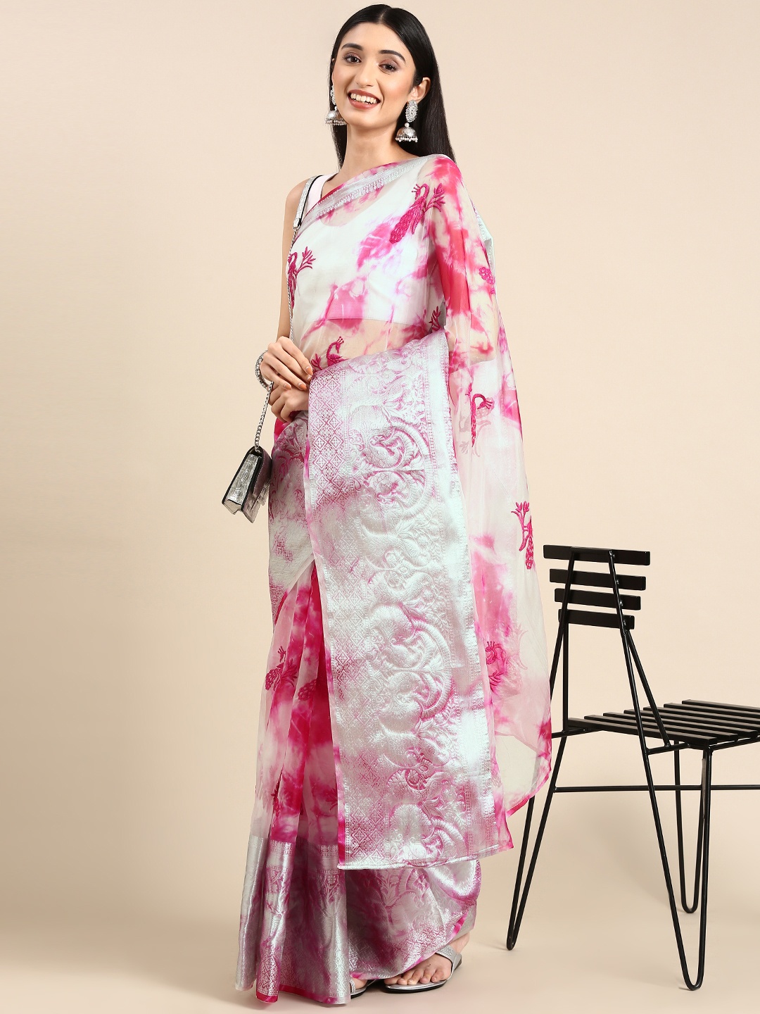 

Anouk Woven Design Ethnic Motifs Zari Organza Saree, Fuchsia