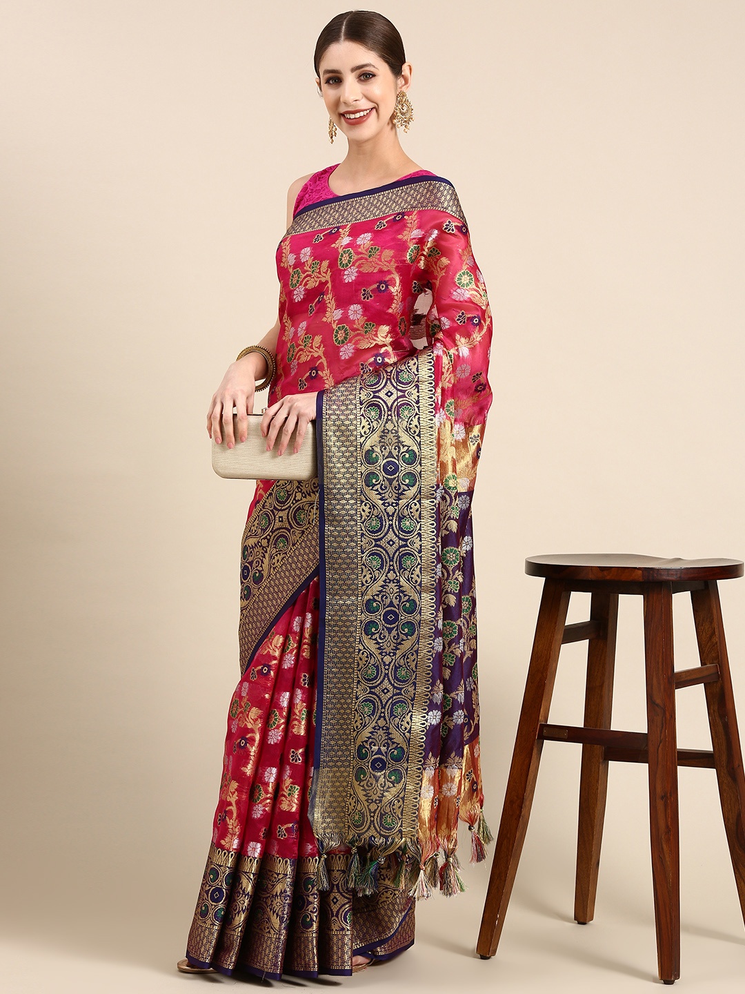 

Anouk Ethnic Motifs Zari Silk Blend Saree, Fuchsia