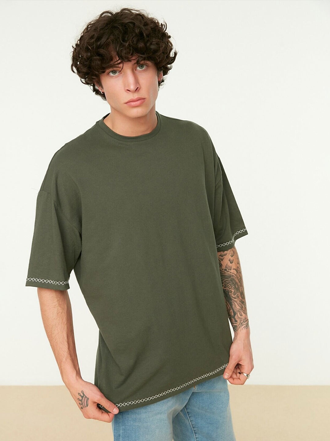 

Trendyol Men Round Neck Drop-Shoulder Sleeves Pure Cotton T-shirt, Olive