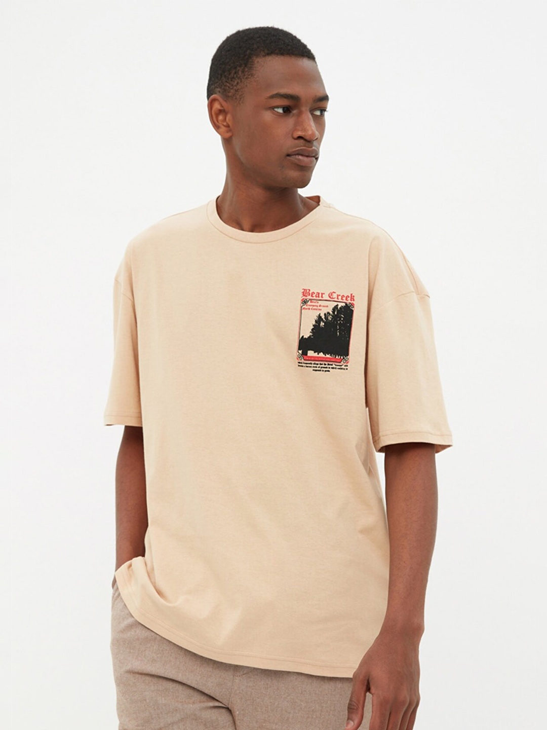 

Trendyol Men Typography Printed Drop-Shoulder Sleeves Pure Cotton T-shirt, Beige