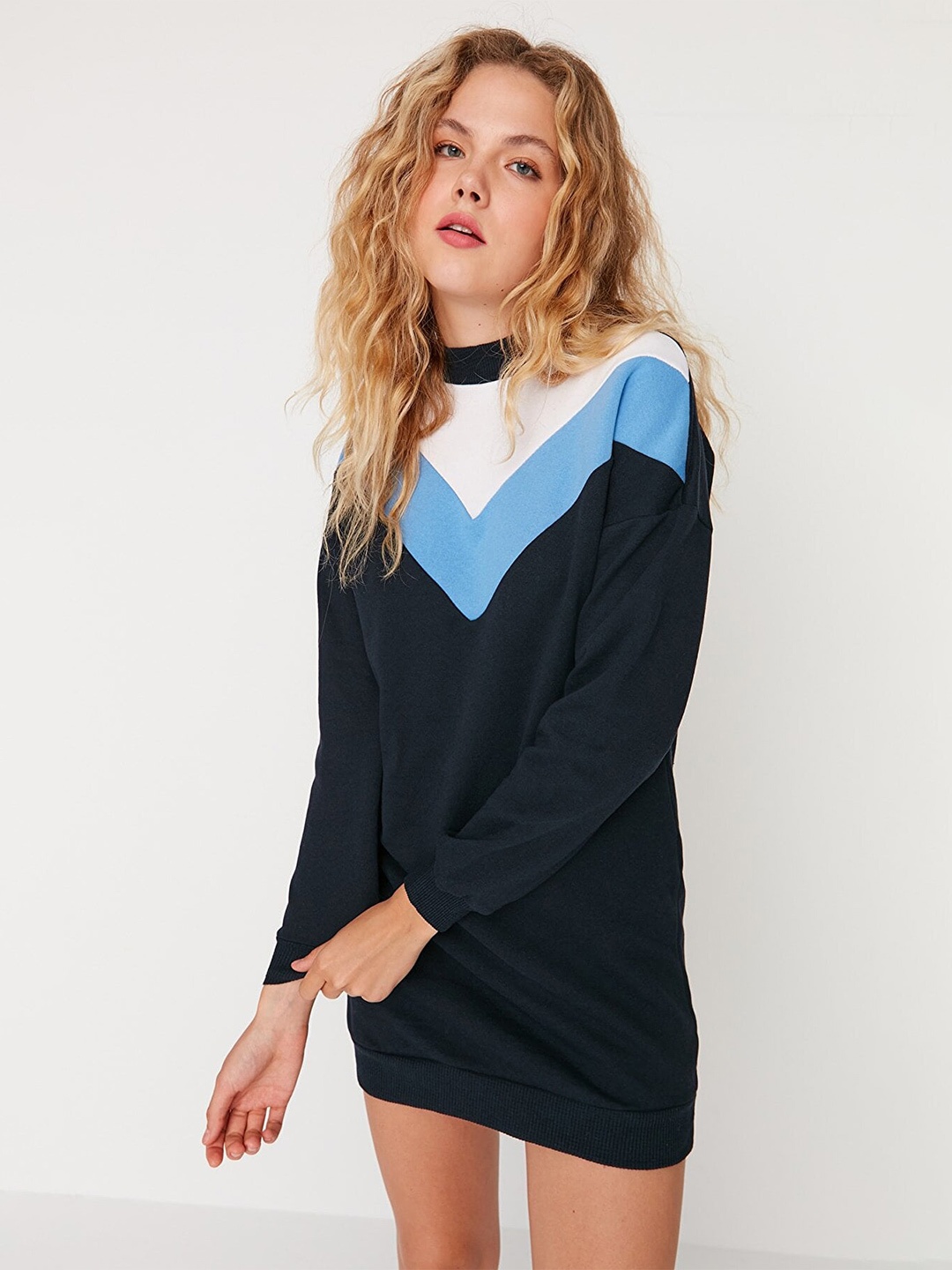 

Trendyol Colourblocked Sheath Mini Pure Cotton Dress, Navy blue