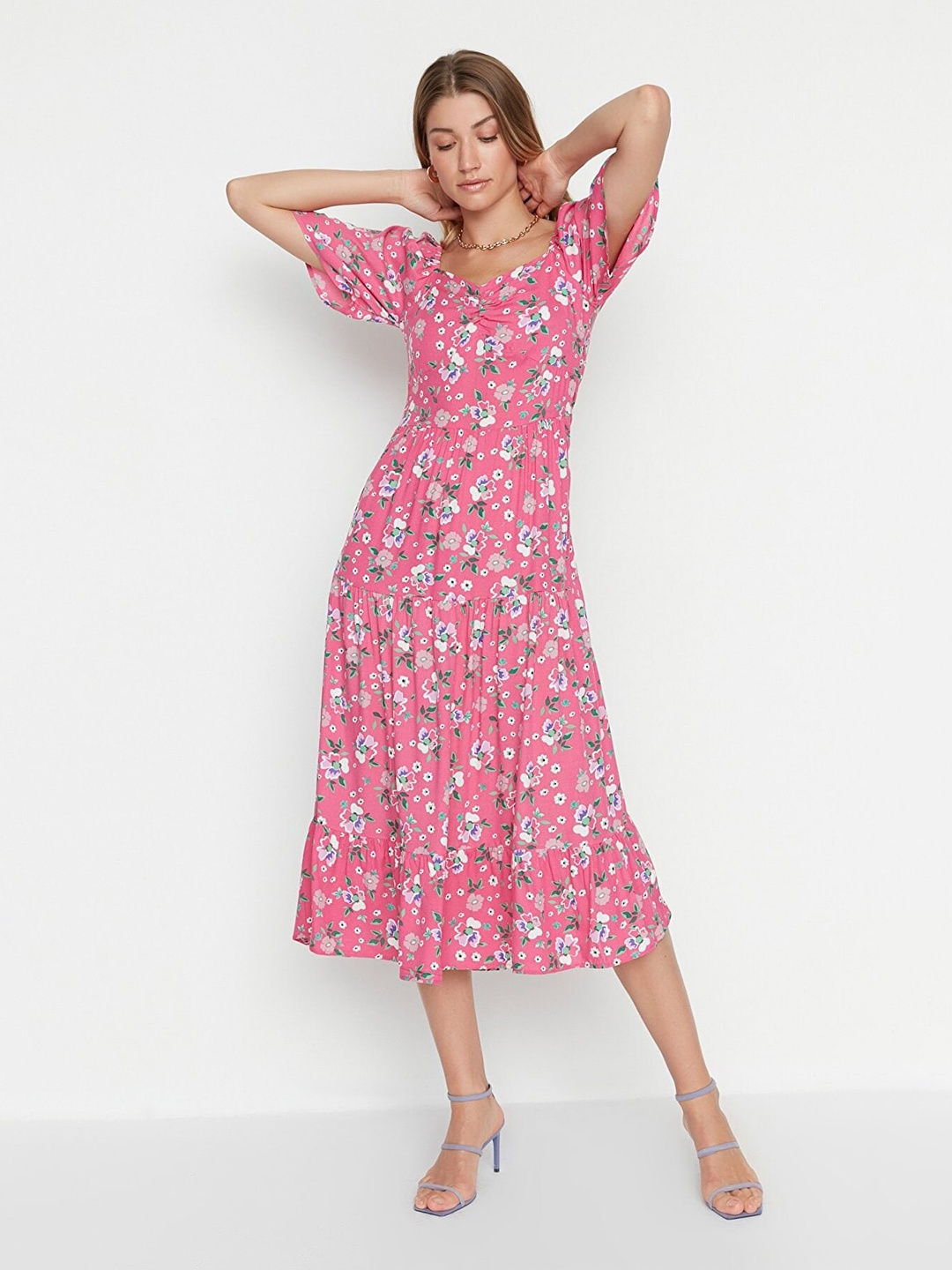 

Trendyol Sweetheart Floral Midi Dress, Pink