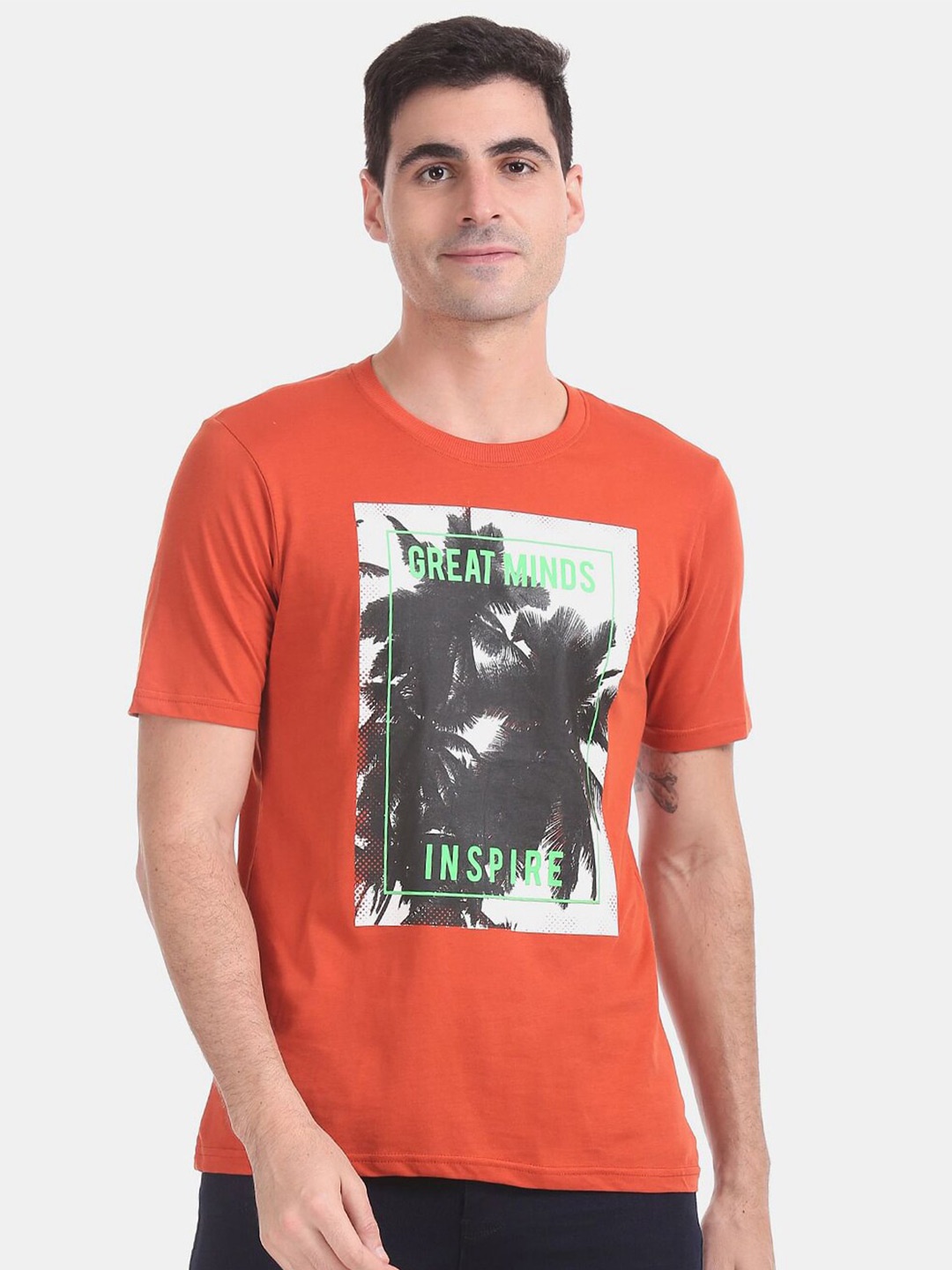 

V-Mart Men Printed Round Neck Short Sleeve Cotton T-shirt, Orange