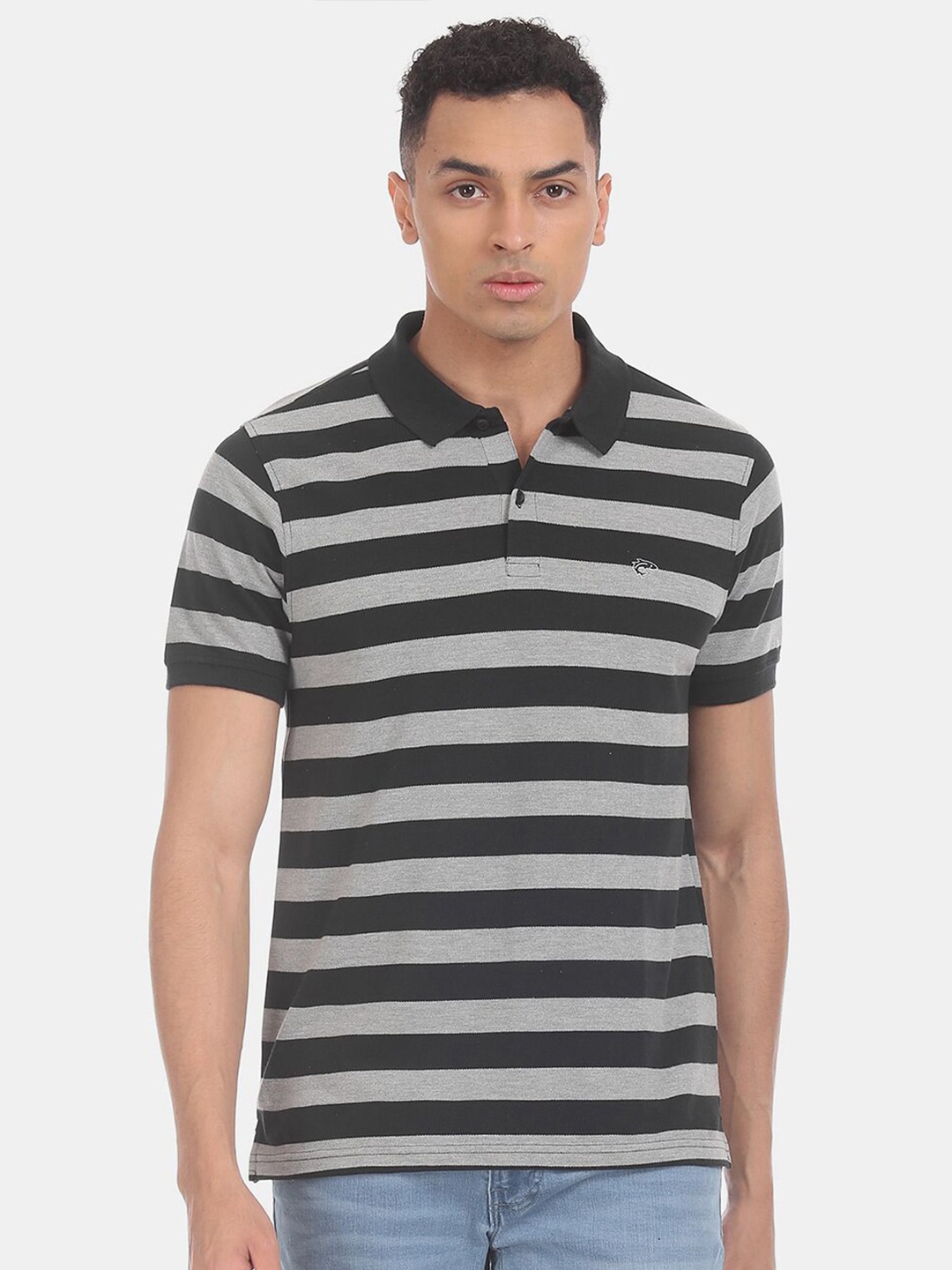 

V-Mart Men Striped Polo Collar Cotton T-shirt, Black