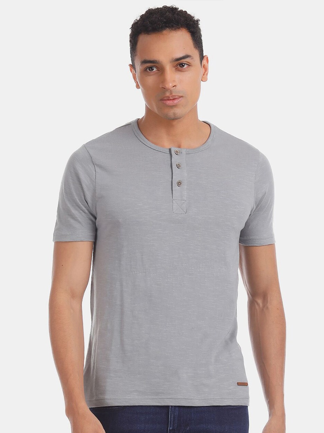 

V-Mart Men Henley Neck T-shirt, Grey