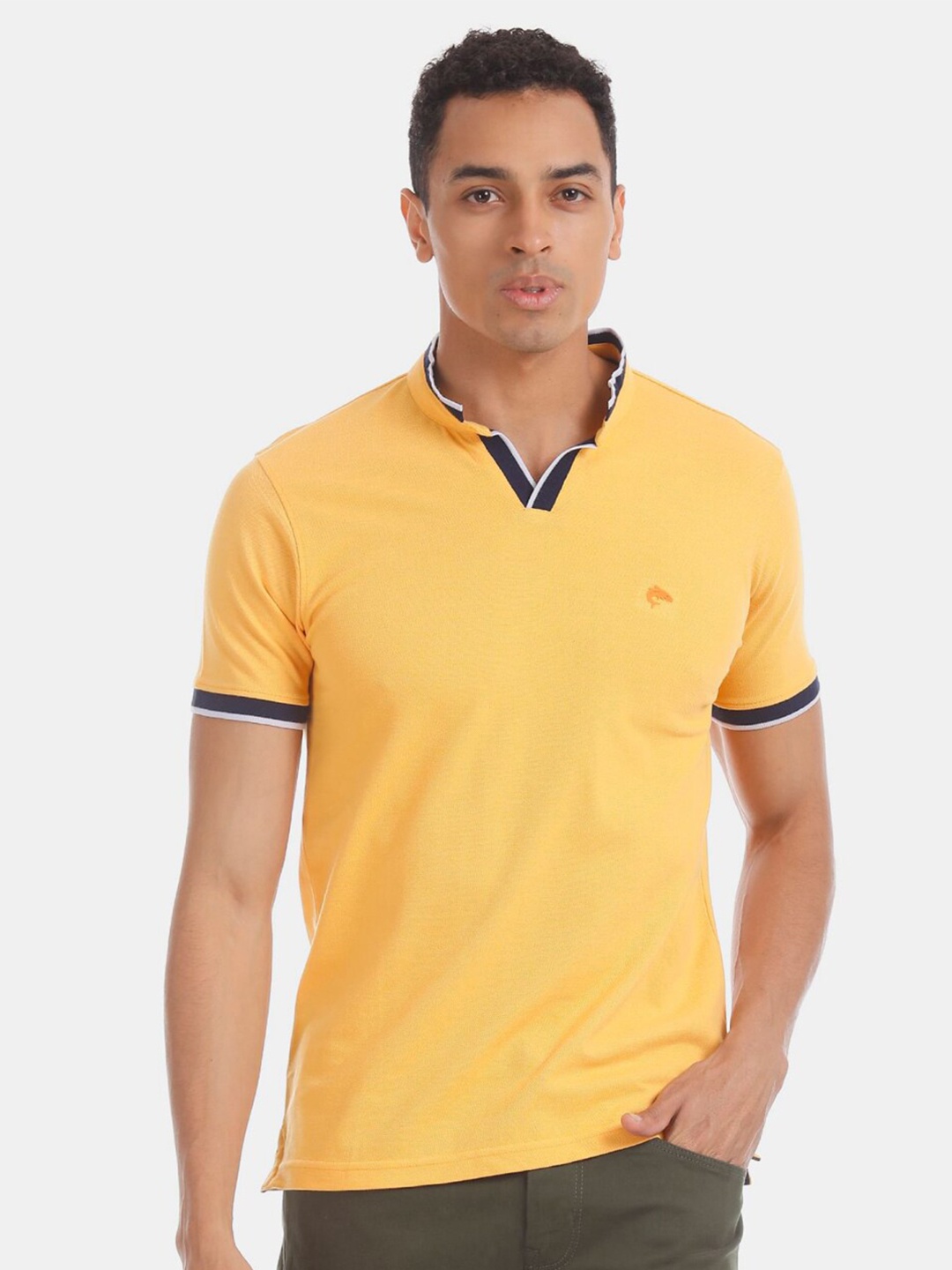 

V-Mart Men Mandarin Collar Cotton T-shirt, Yellow