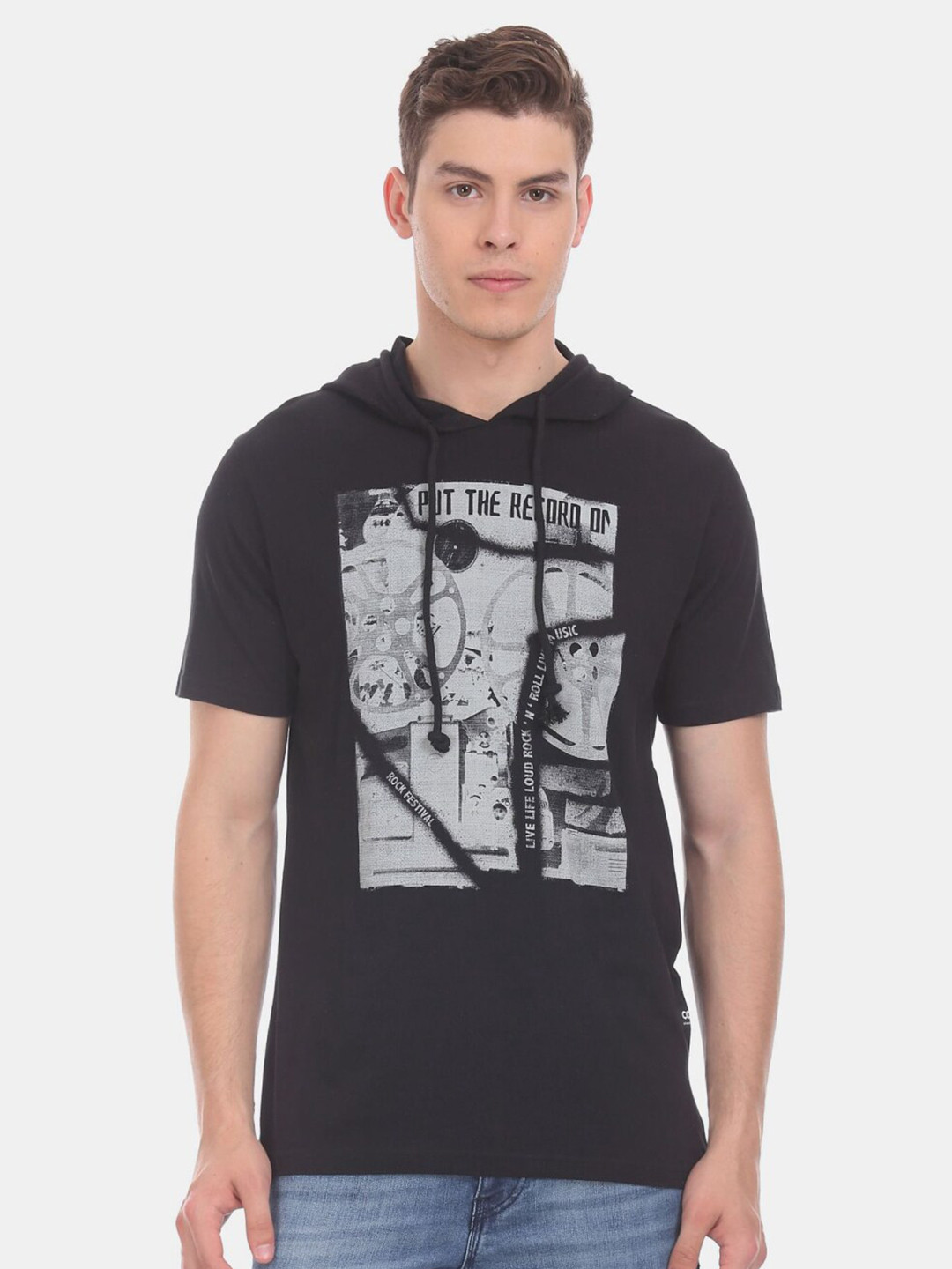 

V-Mart Men Graphic Printed Cotton T-shirt, Black