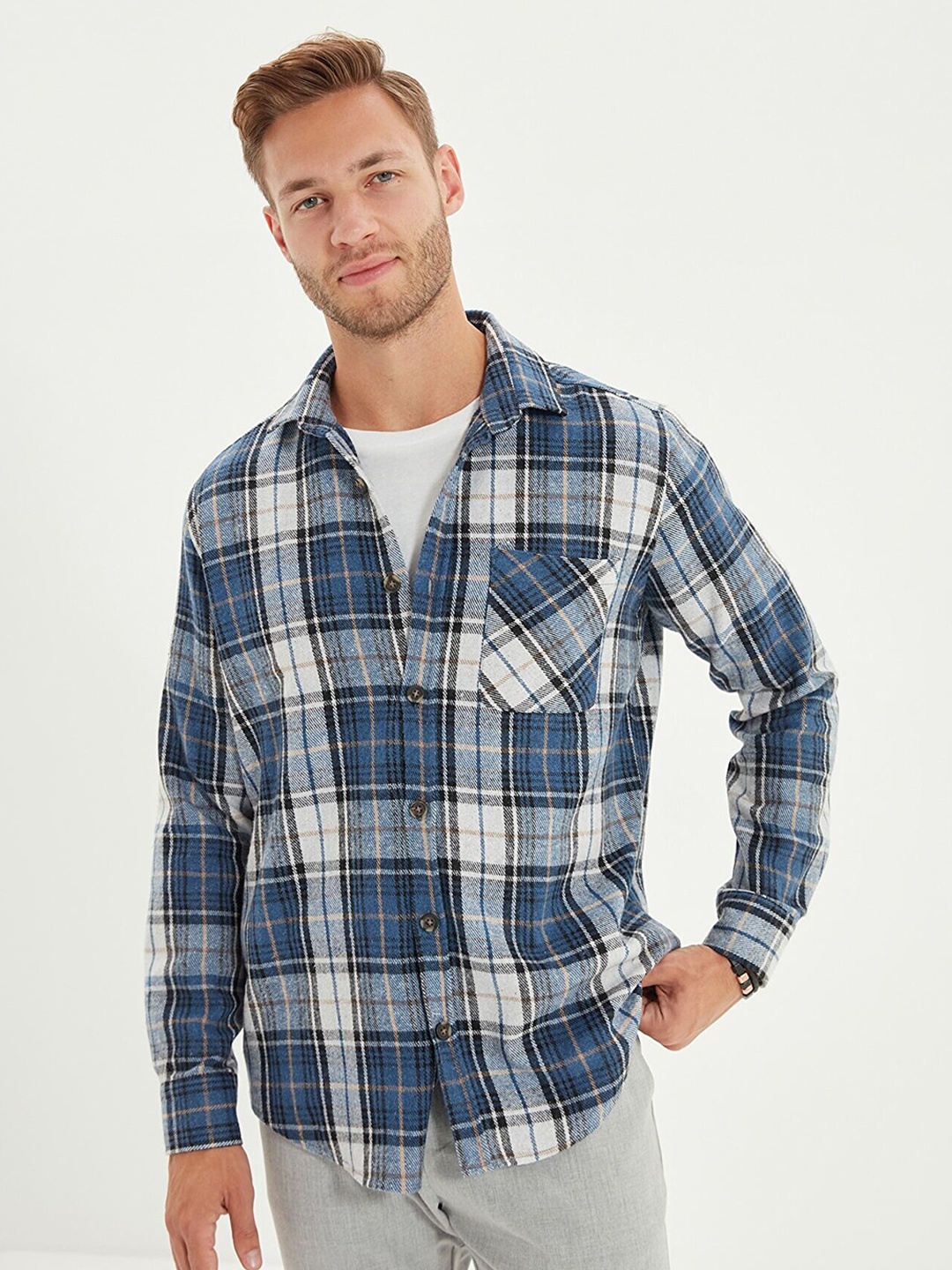 

Trendyol Men Tartan Checked Cotton Casual Shirt, Blue