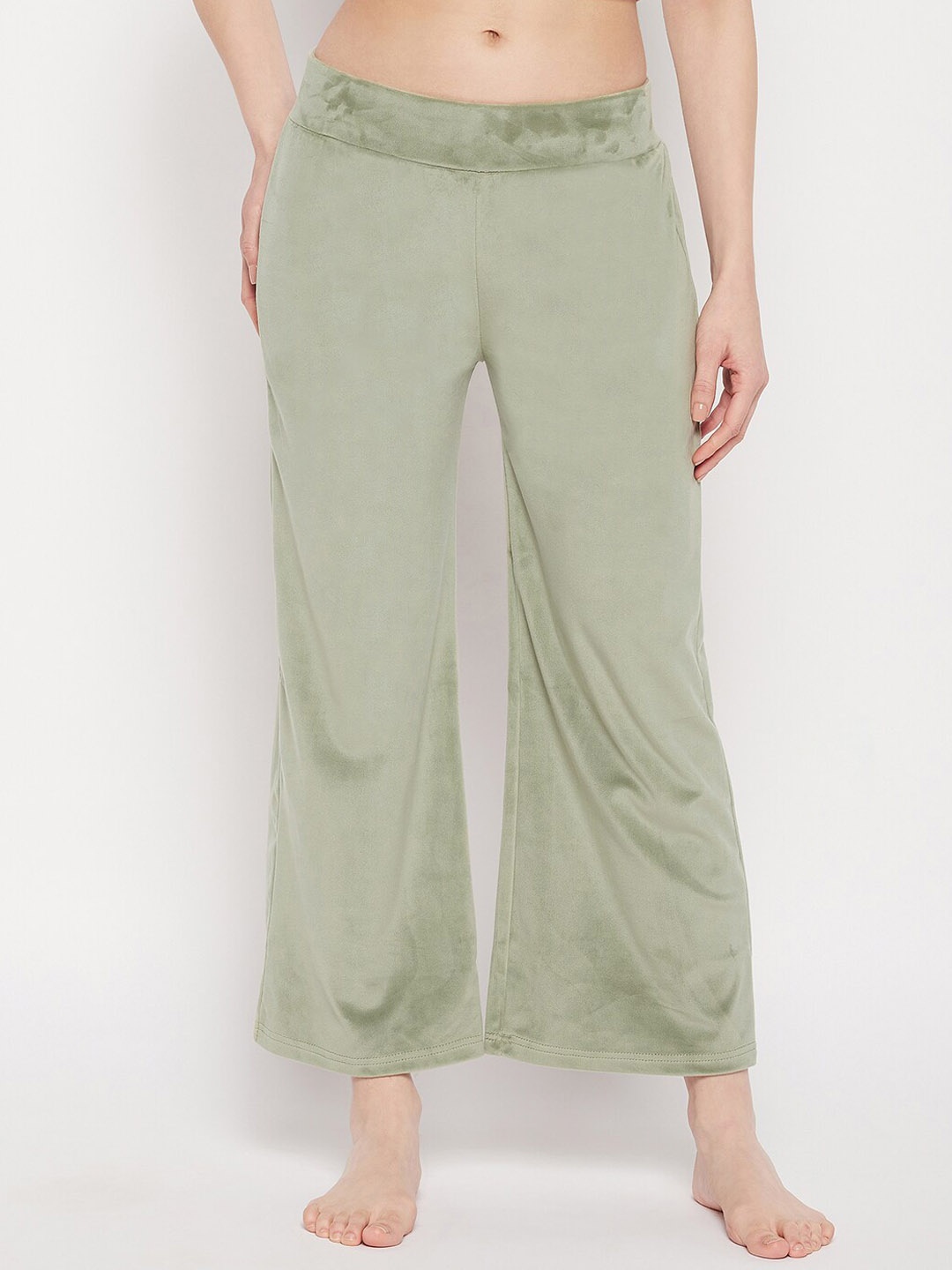 

Camey Women Velvet Lounge Pant, Green