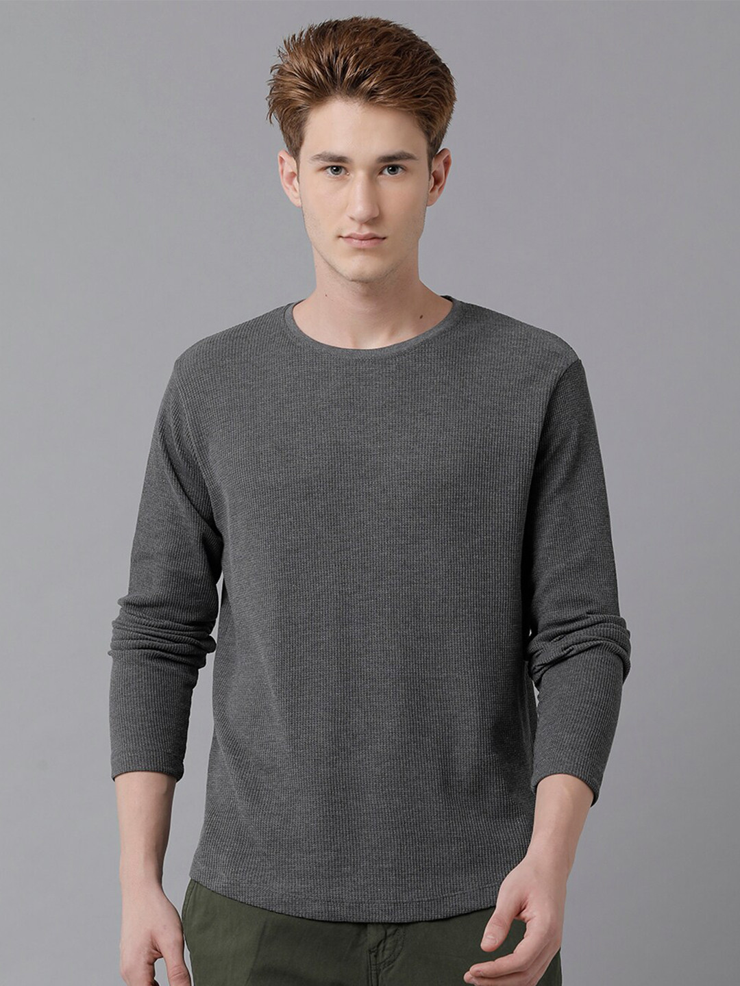 

Voi Jeans Men Long Sleeve T-shirt, Grey