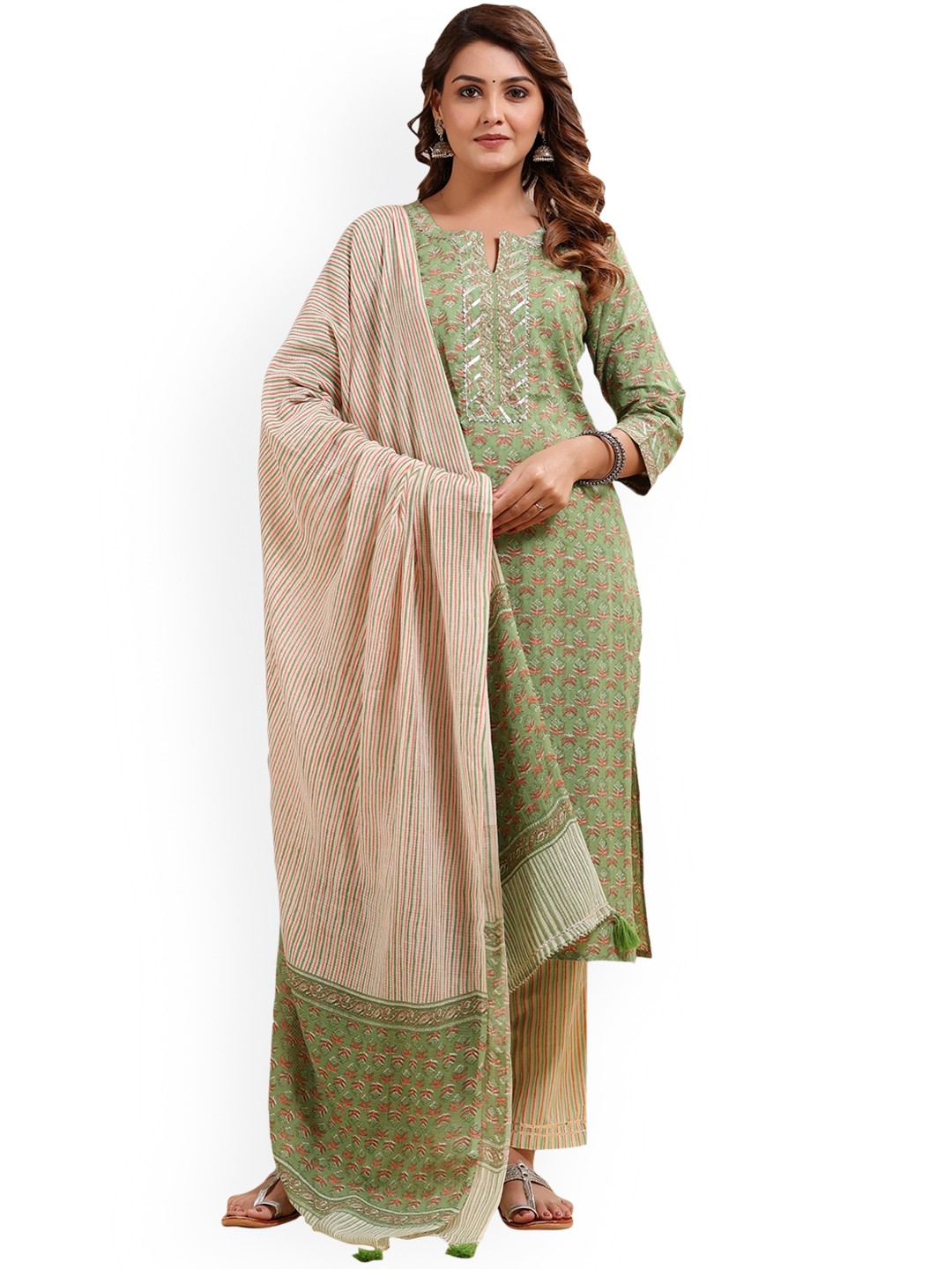 

The Kurta Express Women Floral Printed Thread Work Pure Cotton Kurta Set With Dupatta, Green