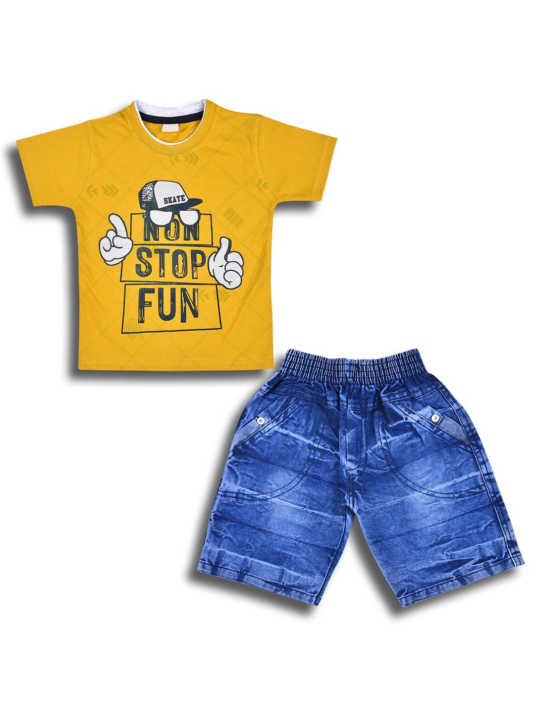 

Wish Karo Boys Printed T-shirt with Shorts, Mustard