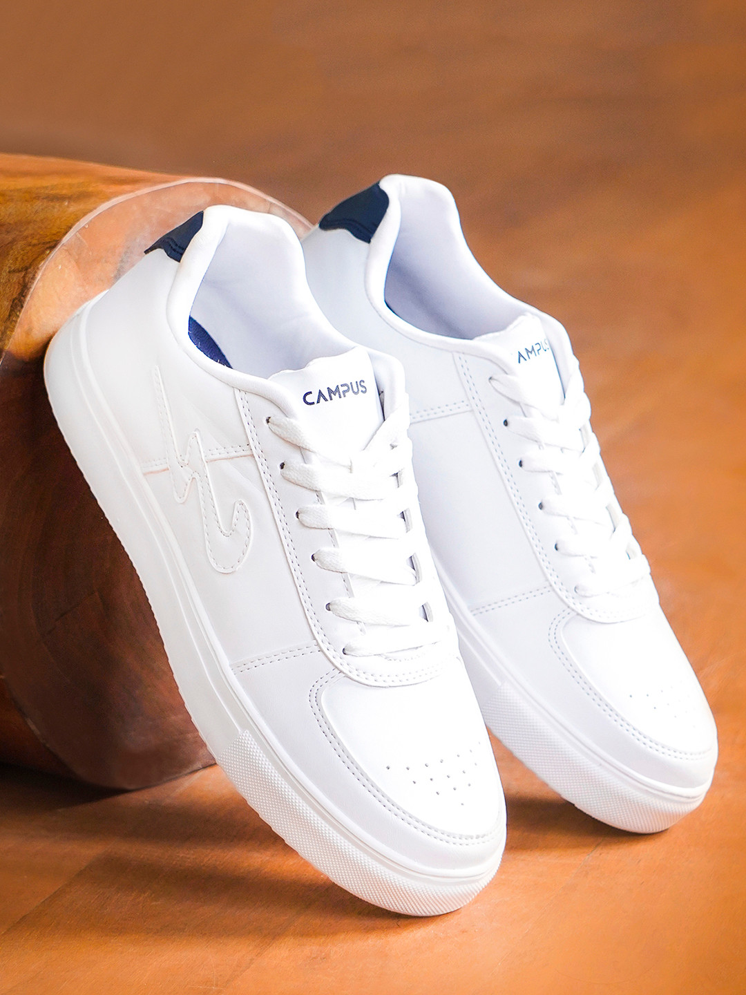 

Campus CAMP TUCKER Men Lace-Up Sneaker, White