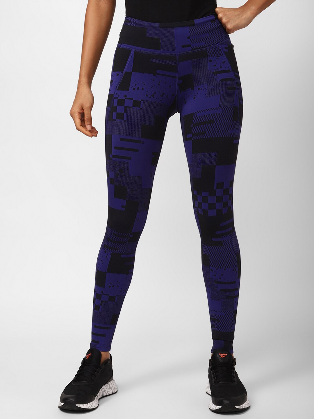 

Reebok Women Fitness TS Lux Jacquard Patterned High Rise Tights, Blue