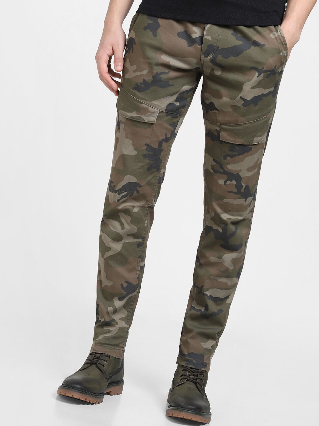 

Jack & Jones Men Camouflage Printed Chinos Cotton Trousers, Green