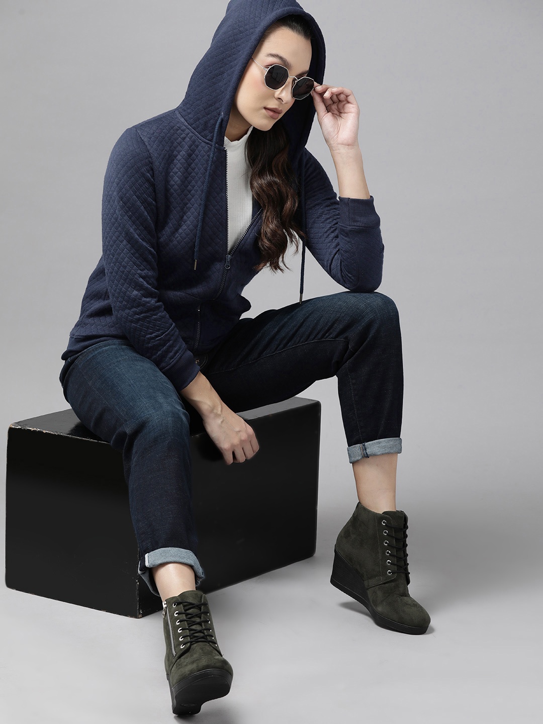 

Roadster Women Blue Hooded Sweatshirt