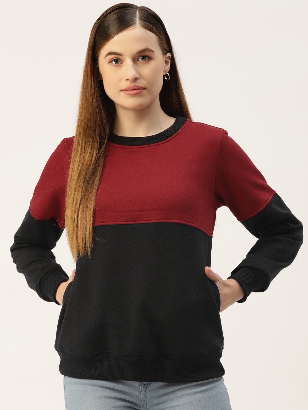 

BRINNS Women Colourblocked Sweatshirt, Black