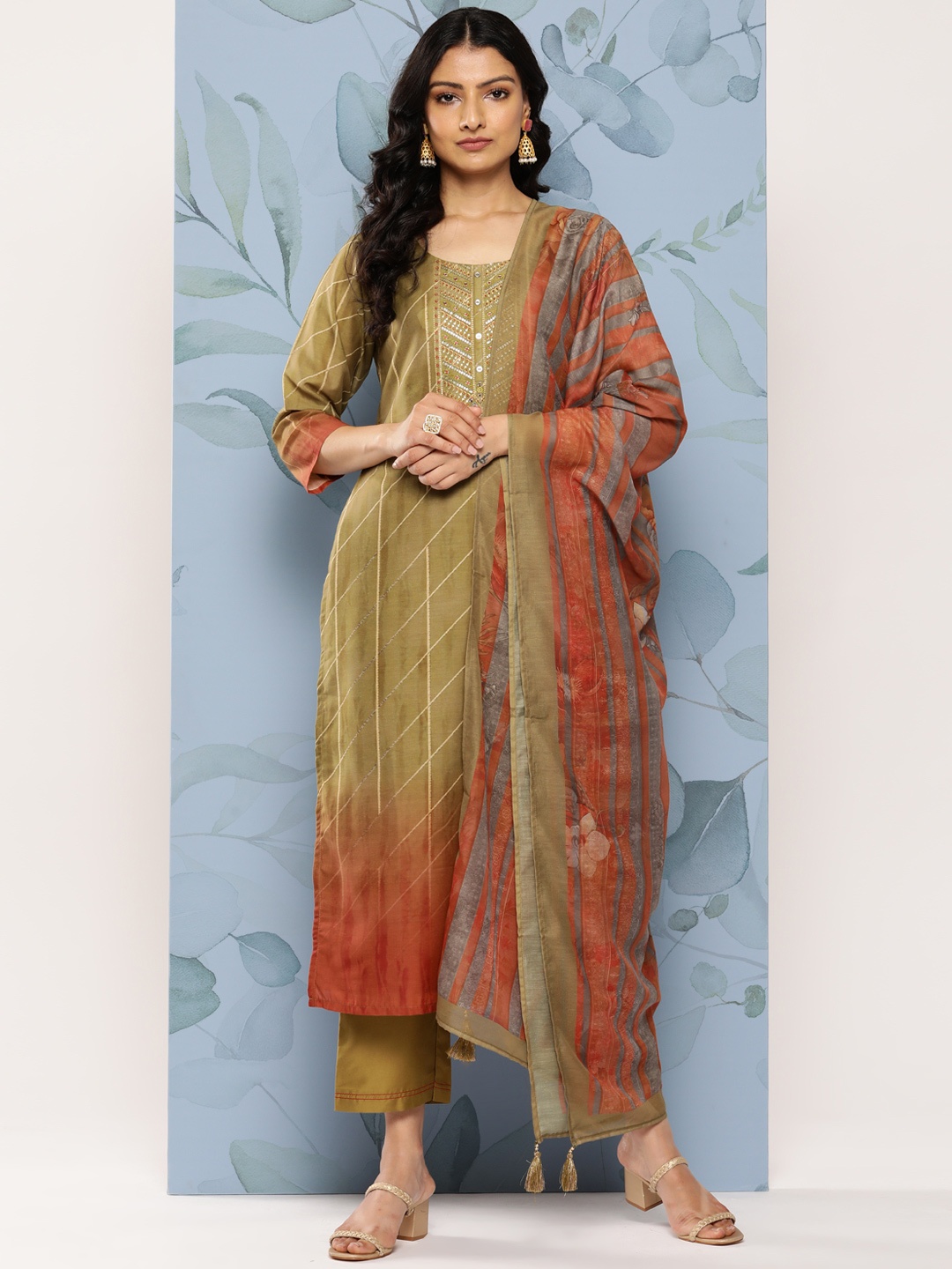 

Libas Women Olive Green Yoke Design Kurta with Trousers & With Dupatta