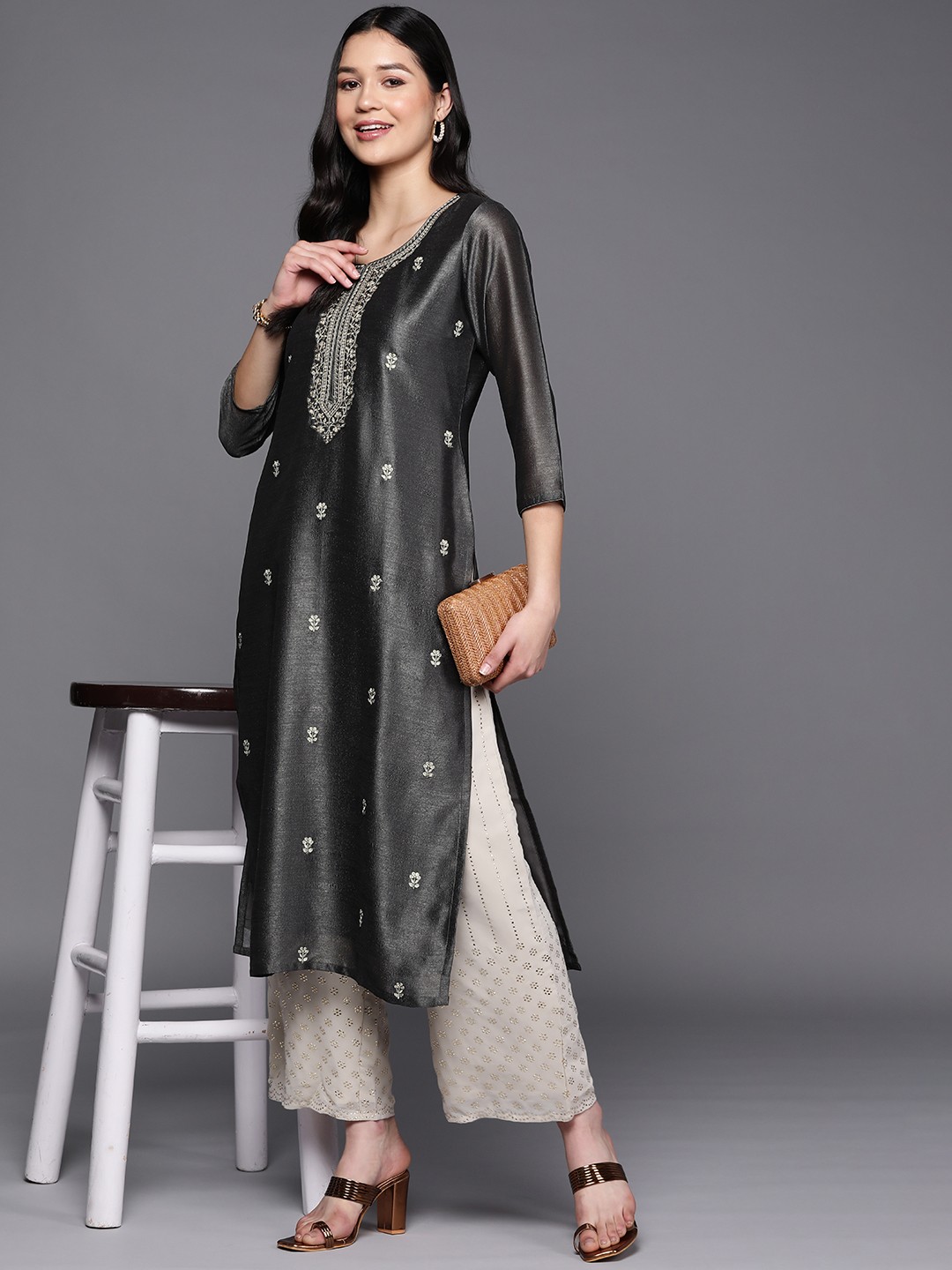 

Libas Women Ethnic Motifs Zari Embroidered Kurta, Grey