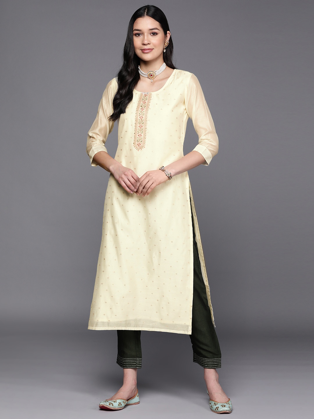 

Libas Women Ethnic Motifs Zari Embroidered Chanderi Silk Kurta, Off white