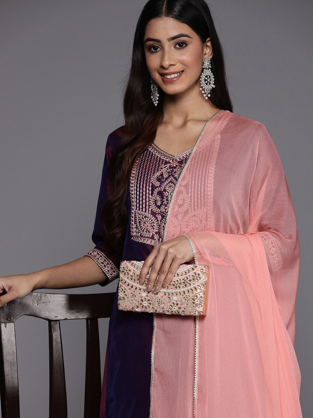 

Libas Women Ethnic Motifs Yoke Design Sequinned Kurta With Trousers & Dupatta, Burgundy