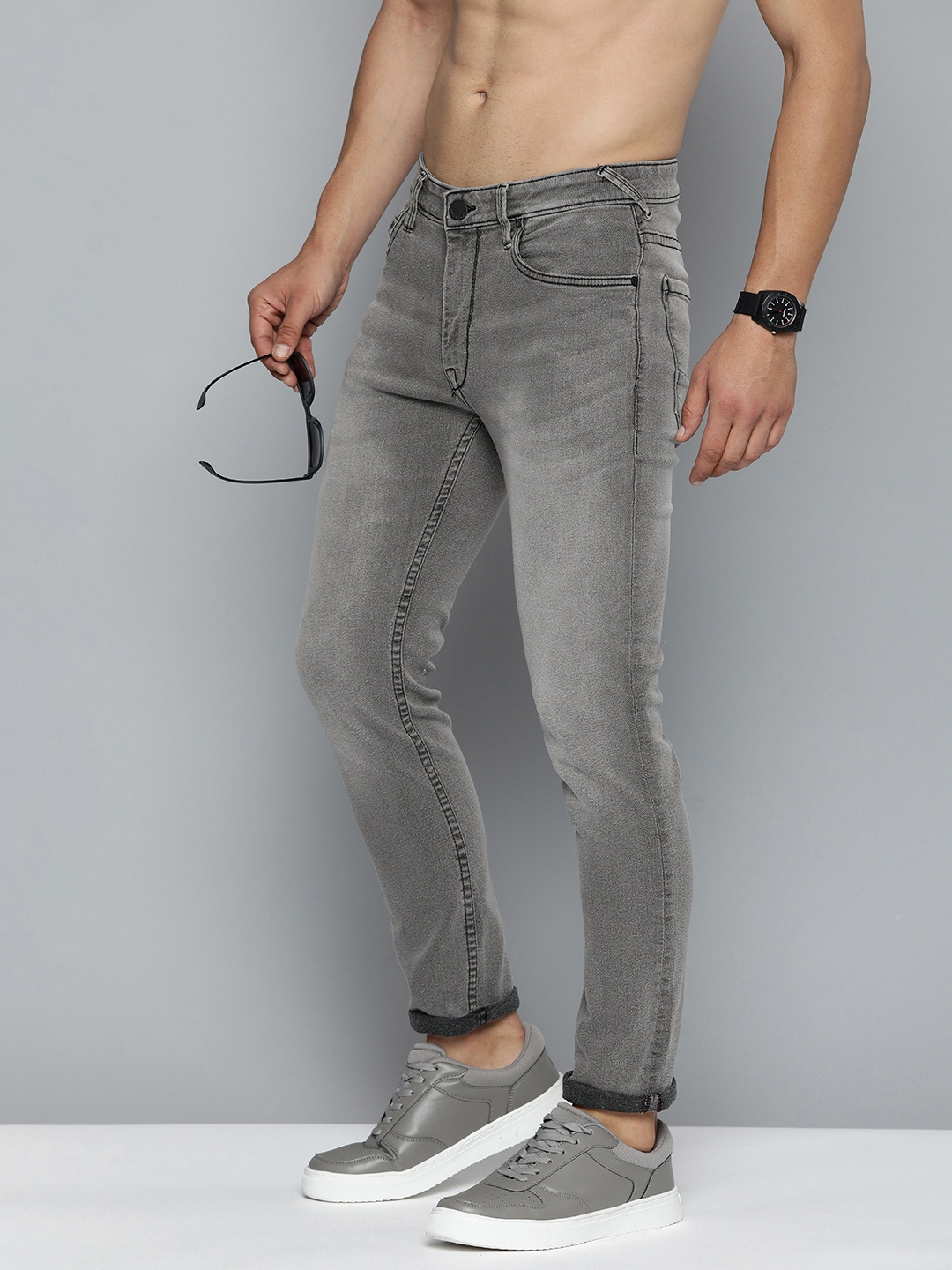 

HERE&NOW Men Slim Fit Light Fade Stretchable Mid-Rise Jeans, Grey