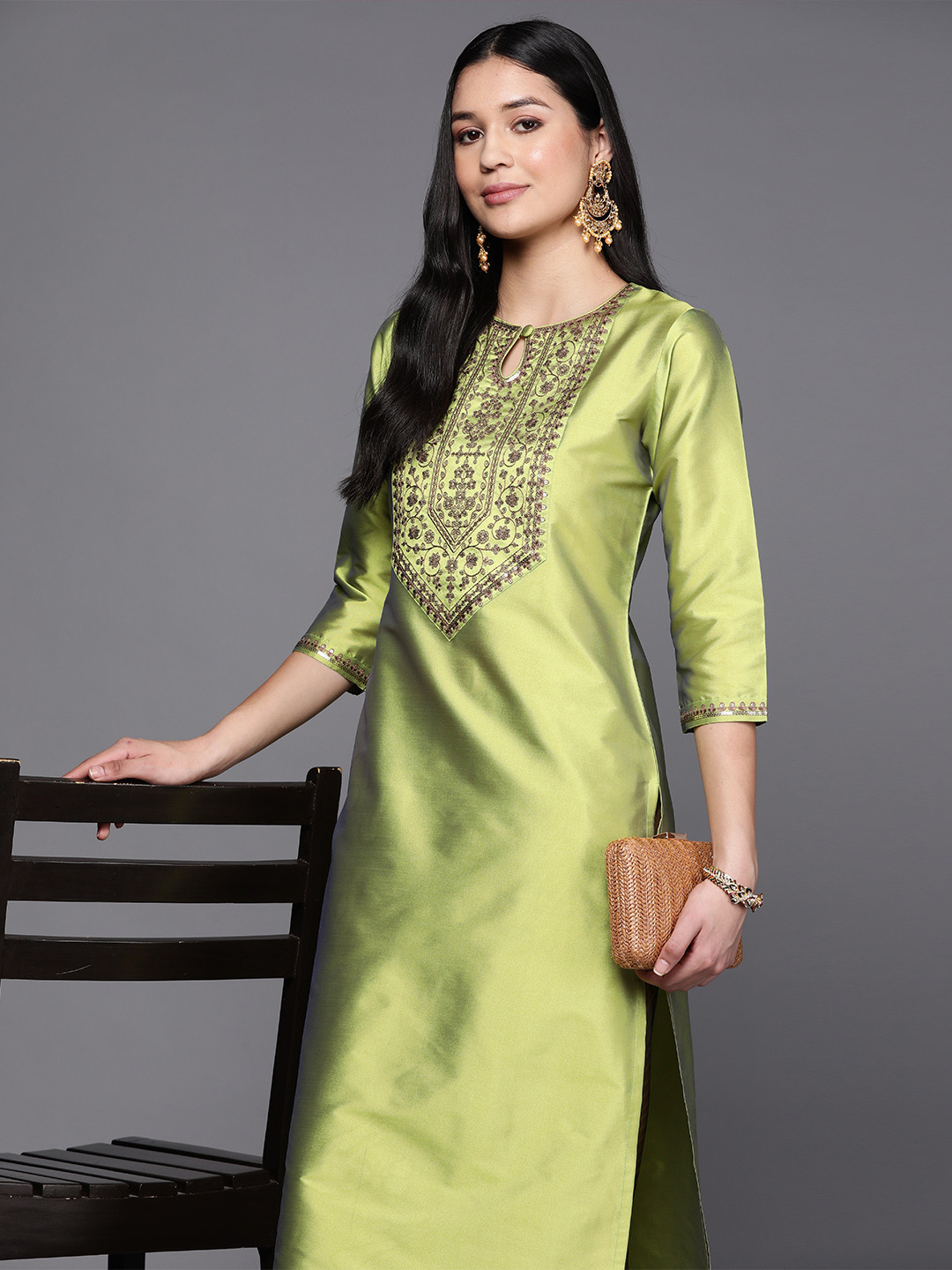 

Libas Women Floral Yoke Design Keyhole Neck Kurta, Green