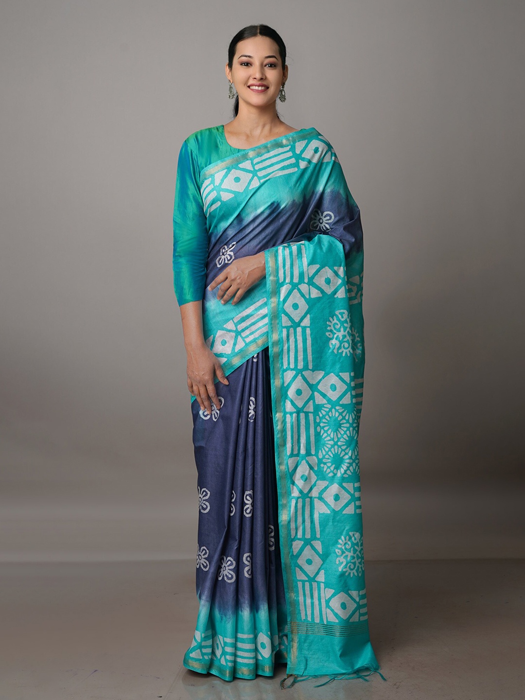 

Unnati Silks Batik Zari Pure Silk Chanderi Saree, Grey