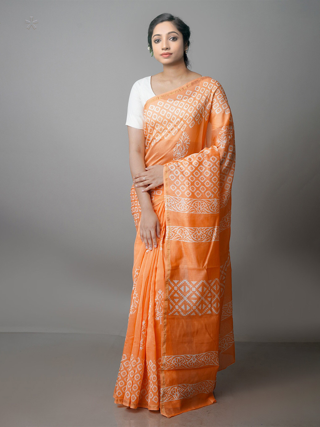 

Unnati Silks Zari Chanderi Handloom Saree Saree, Peach