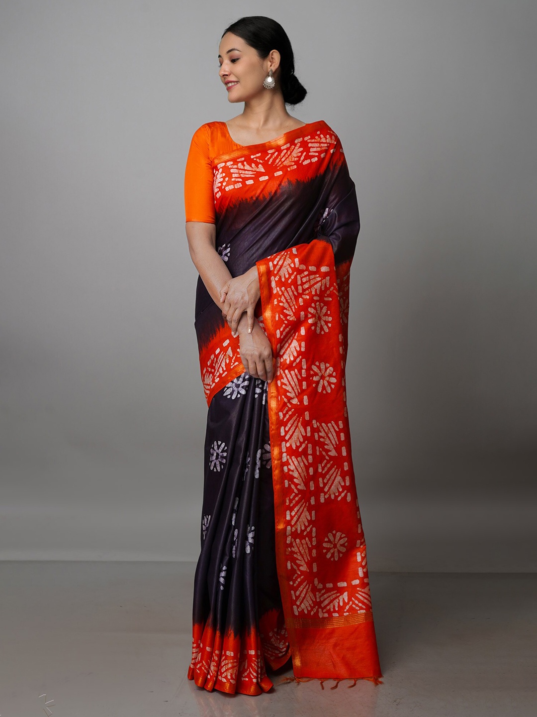 

Unnati Silks Batik Zari Pure Silk Chanderi Handloom Saree, Black